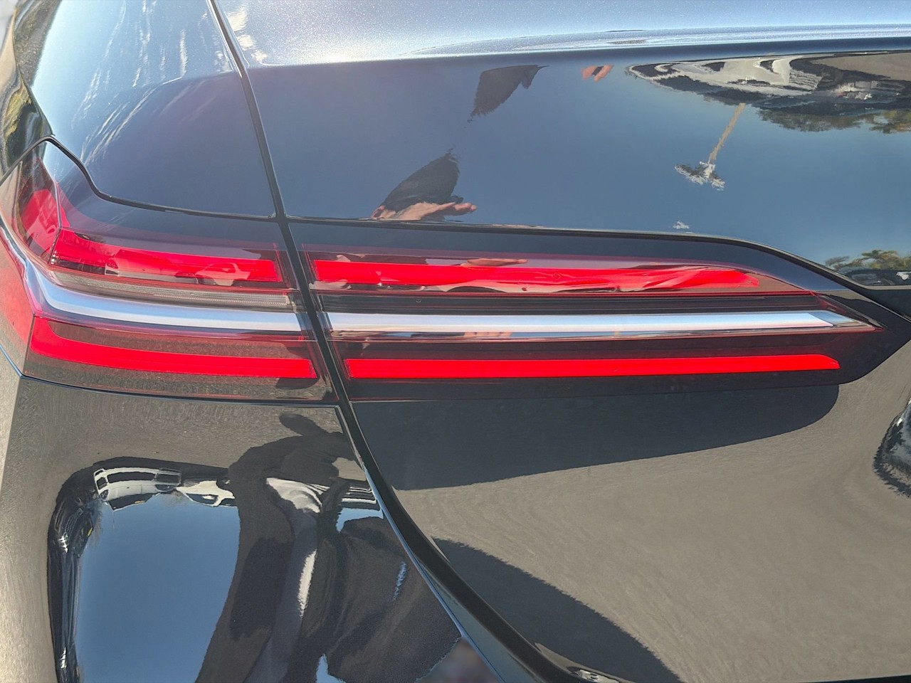 2026 BMW 5 Series - Photo 11