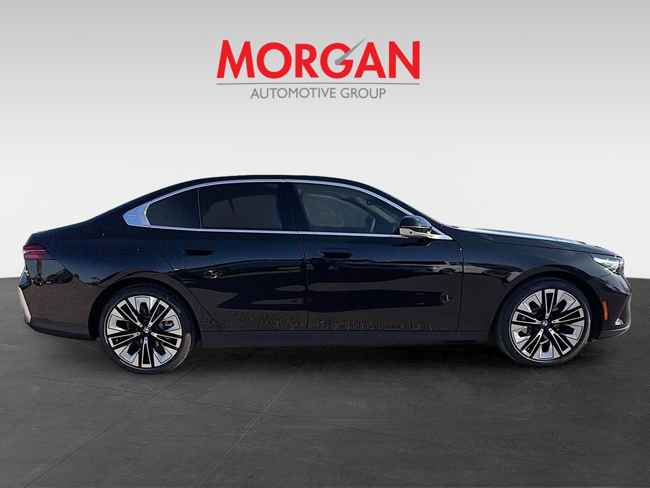 2026 BMW 5 Series - Photo 8