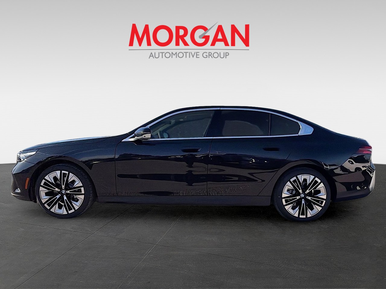 2026 BMW 5 Series - Photo 9