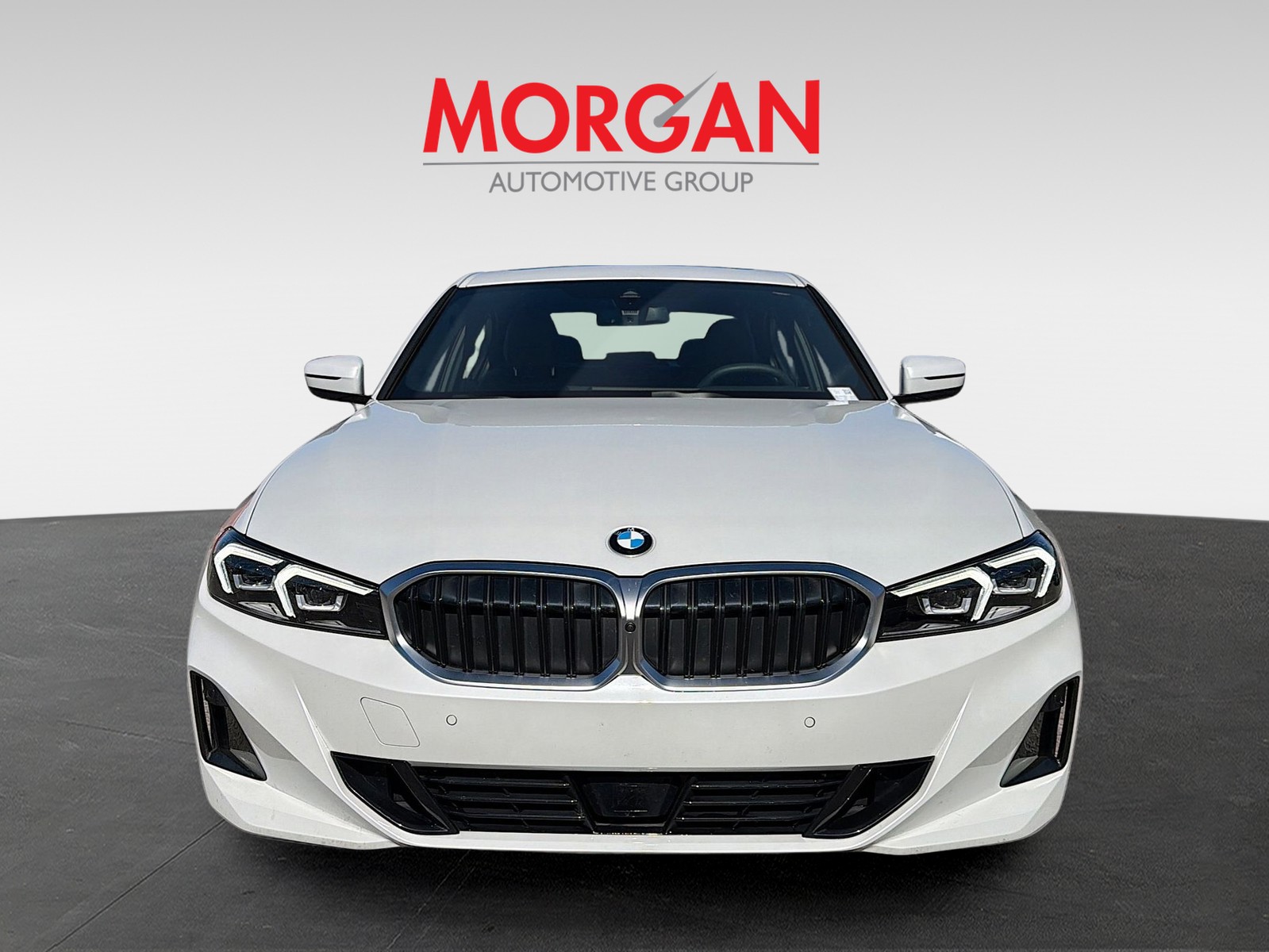 2025 BMW 3 Series - Photo 3