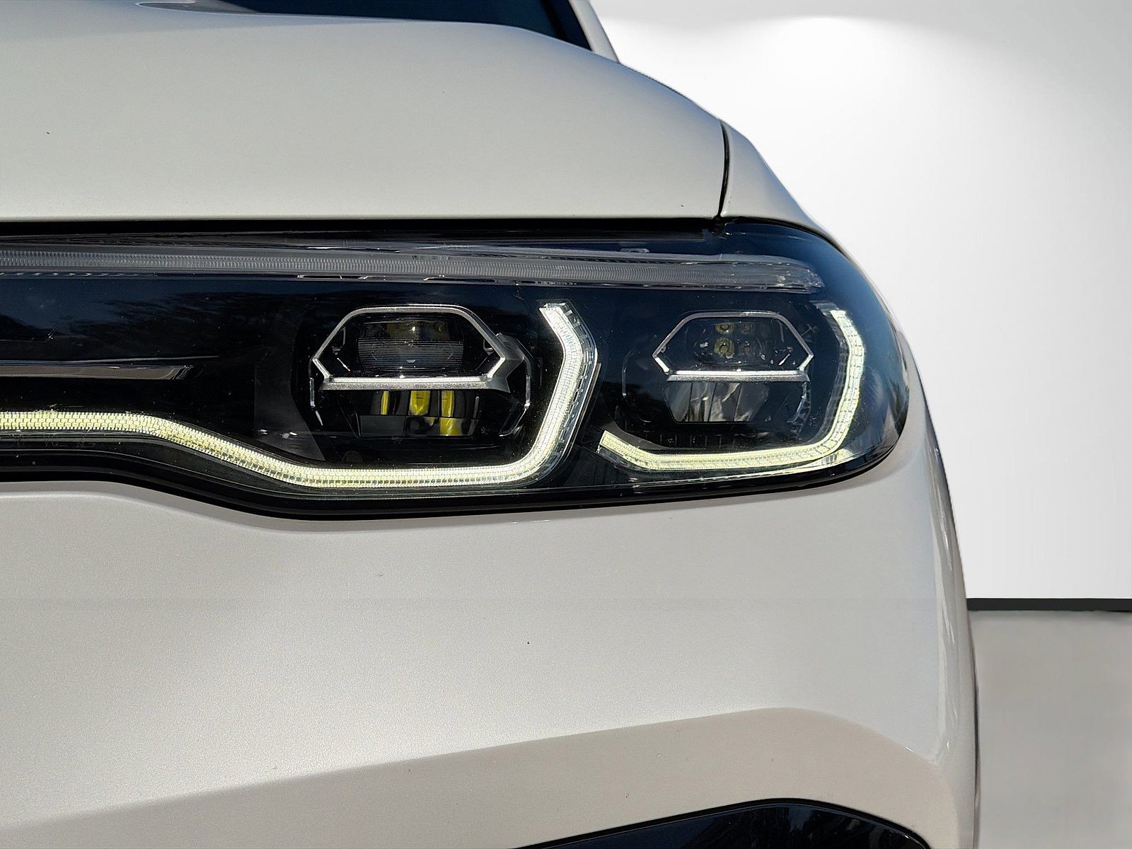 2021 BMW X7 - Photo 9