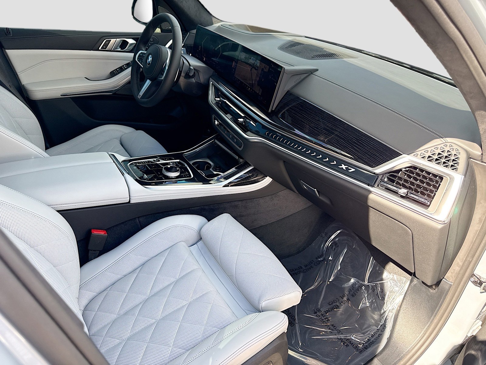 2026 BMW X7 - Photo 15