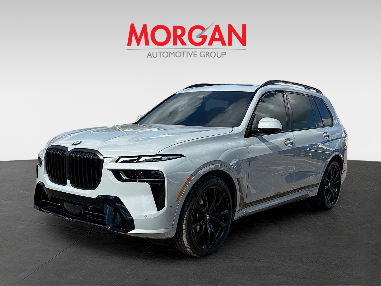 2026 BMW X7 - Photo 2