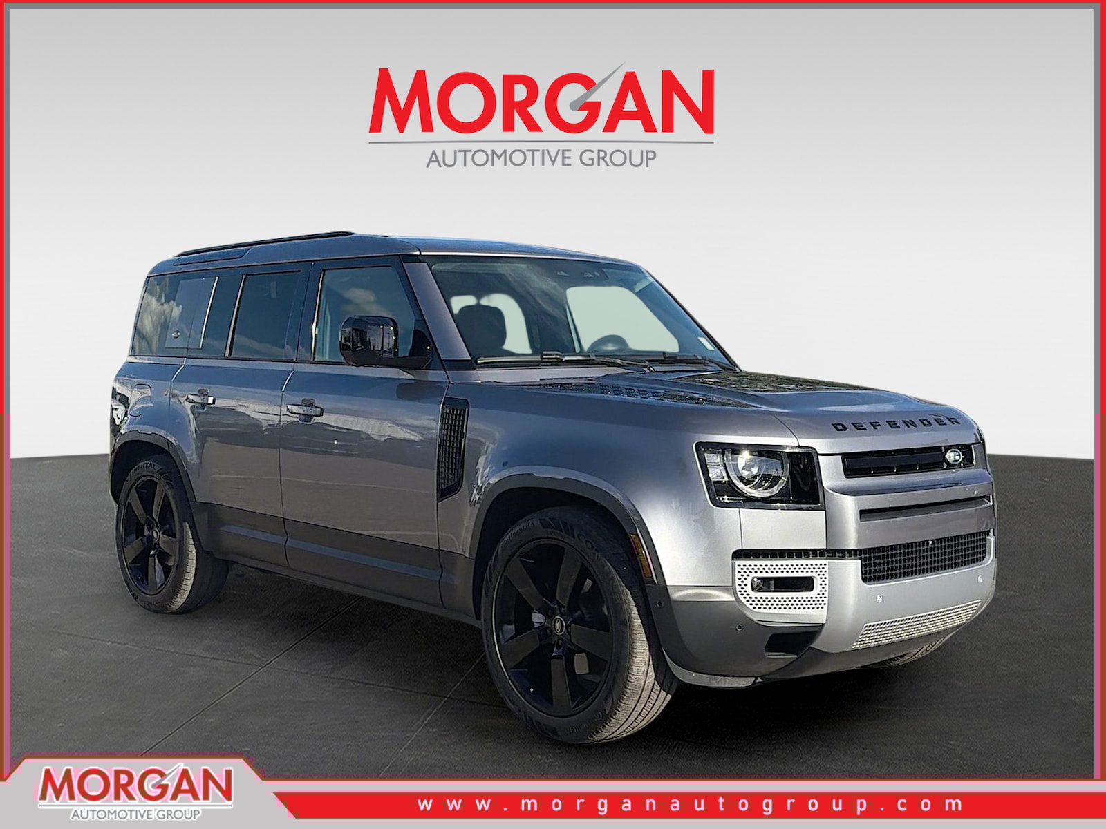 2024 Land Rover Defender S's photo