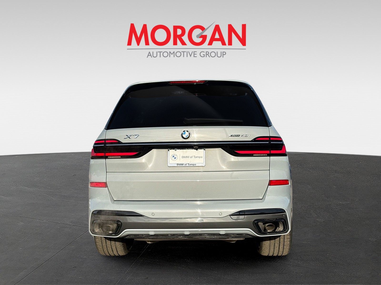 2023 BMW X7 - Photo 6