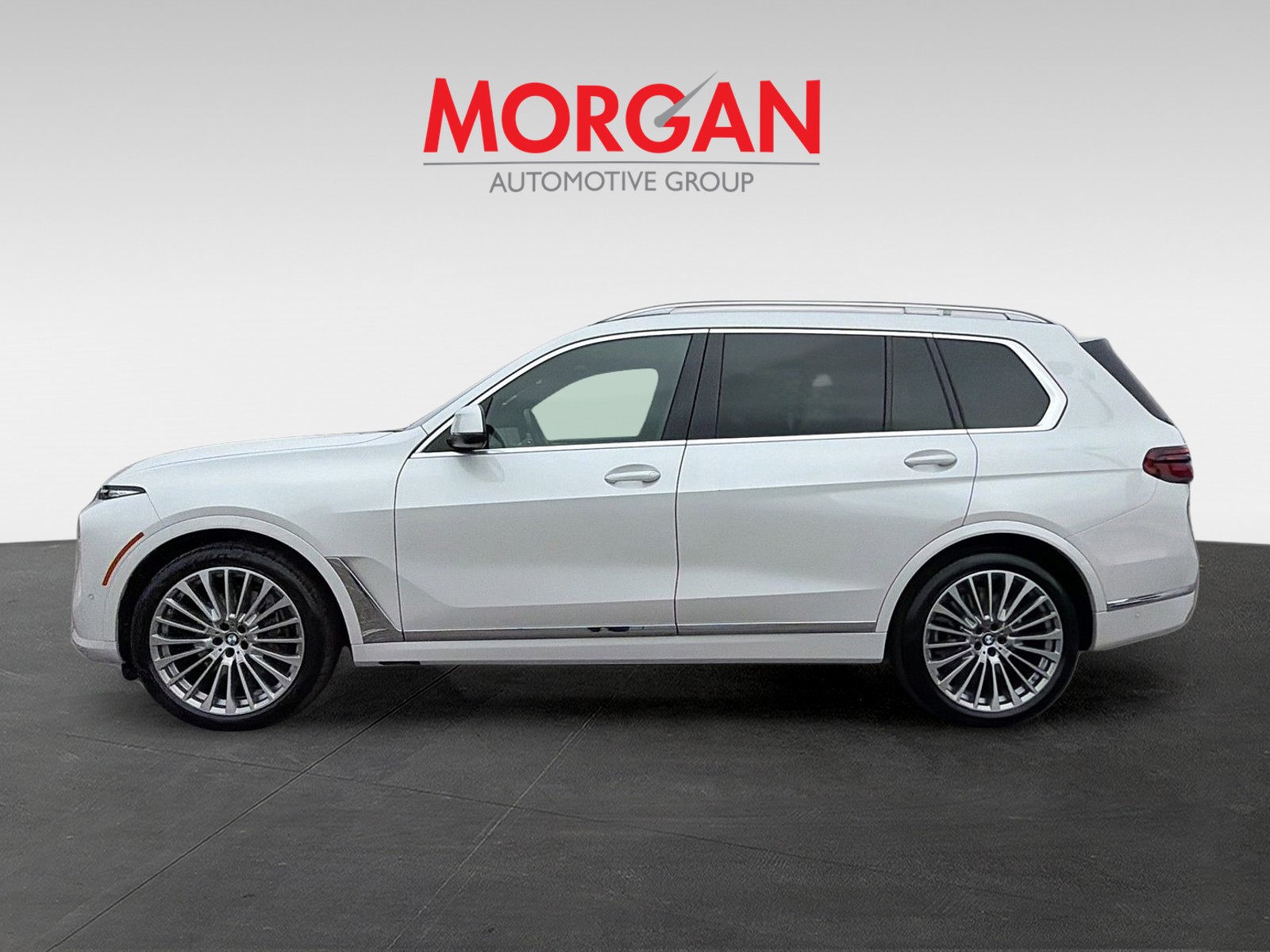 2023 BMW X7 - Photo 8