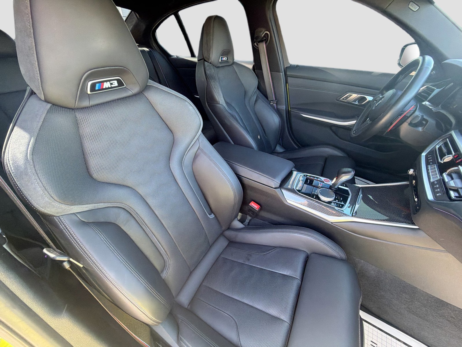 2022 BMW M3 - Photo 15