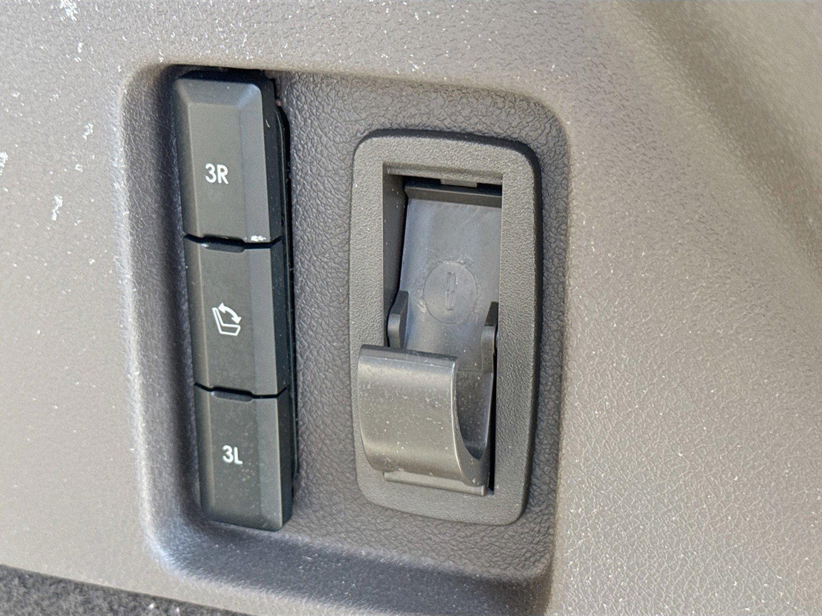 2022 Lincoln Aviator - Photo 13
