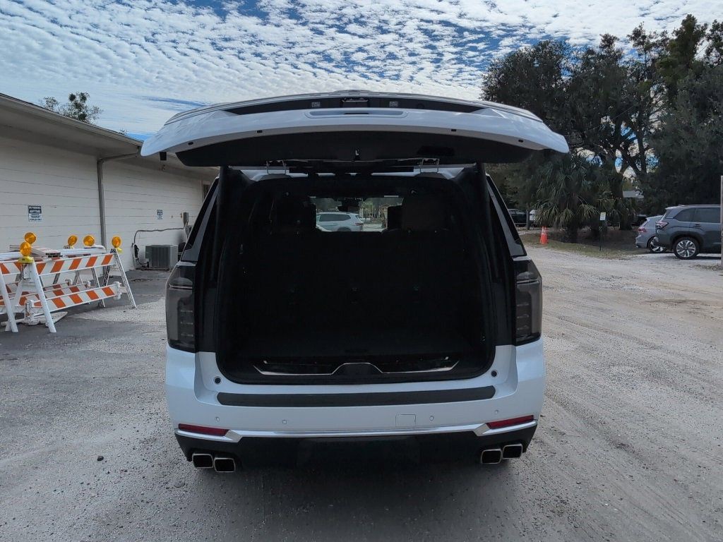 2026 Chevrolet Tahoe - Photo 6