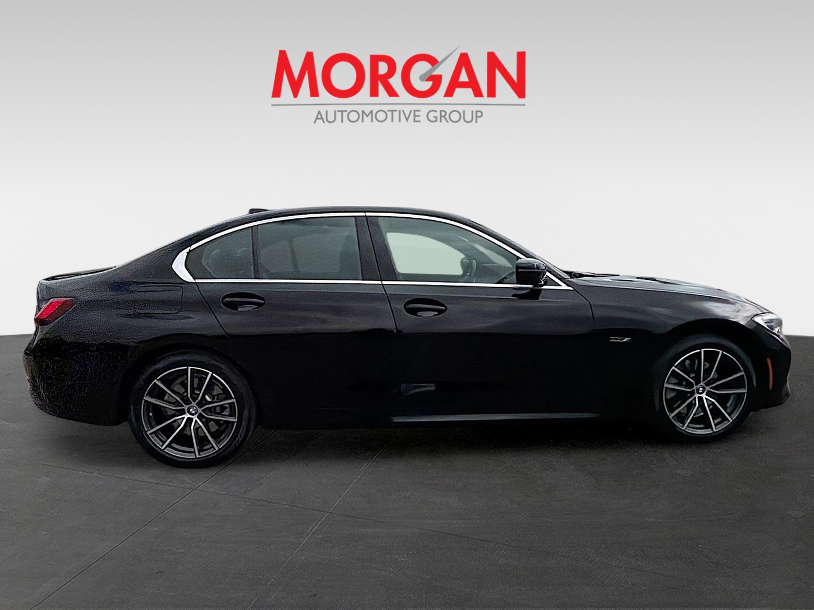 2022 BMW 3 Series - Photo 7