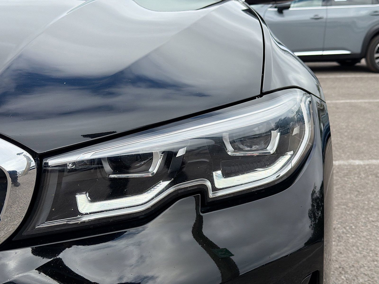 2022 BMW 3 Series - Photo 9