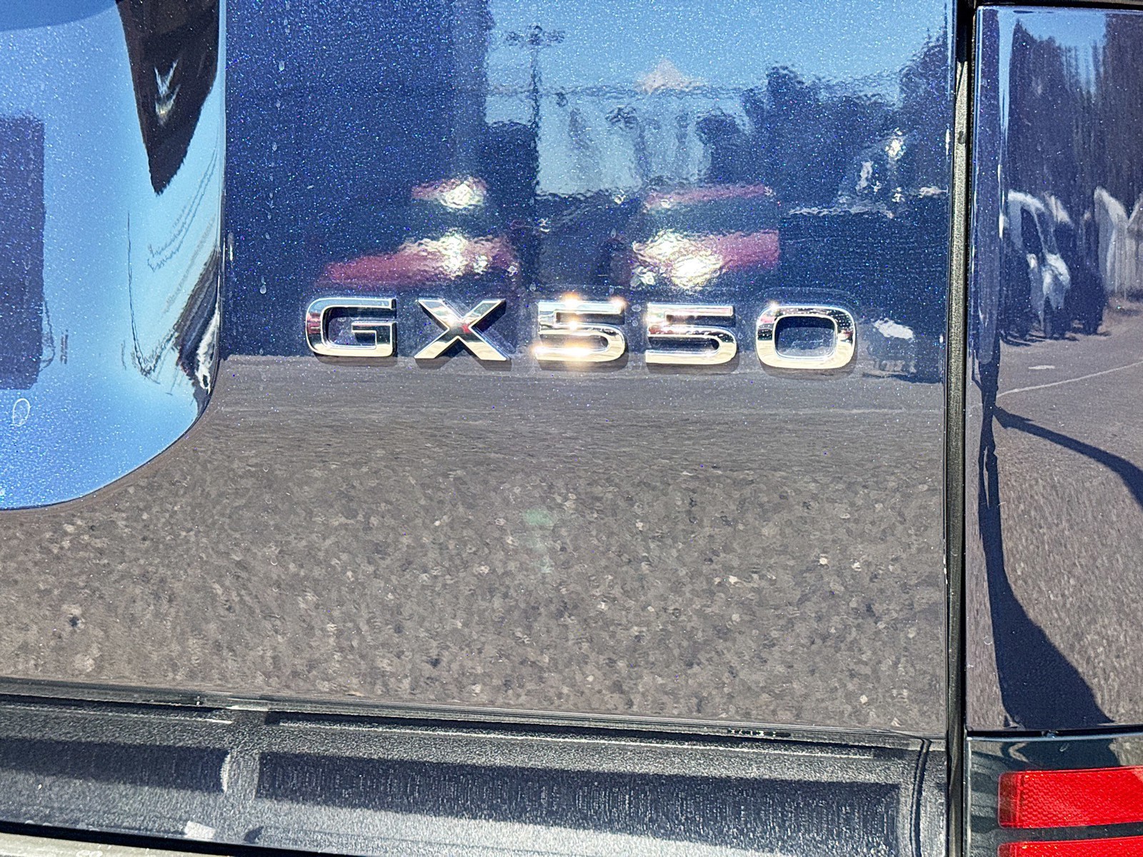 2025 Lexus GX - Photo 11