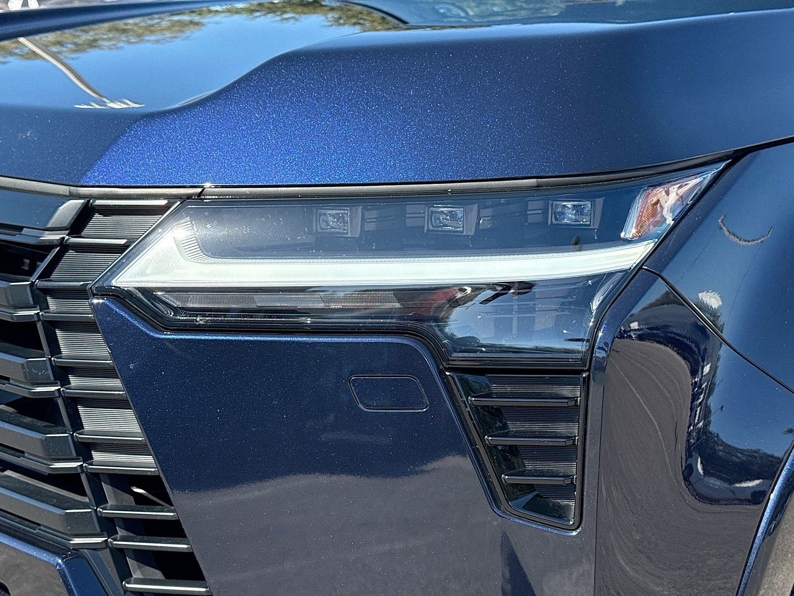 2025 Lexus GX - Photo 9