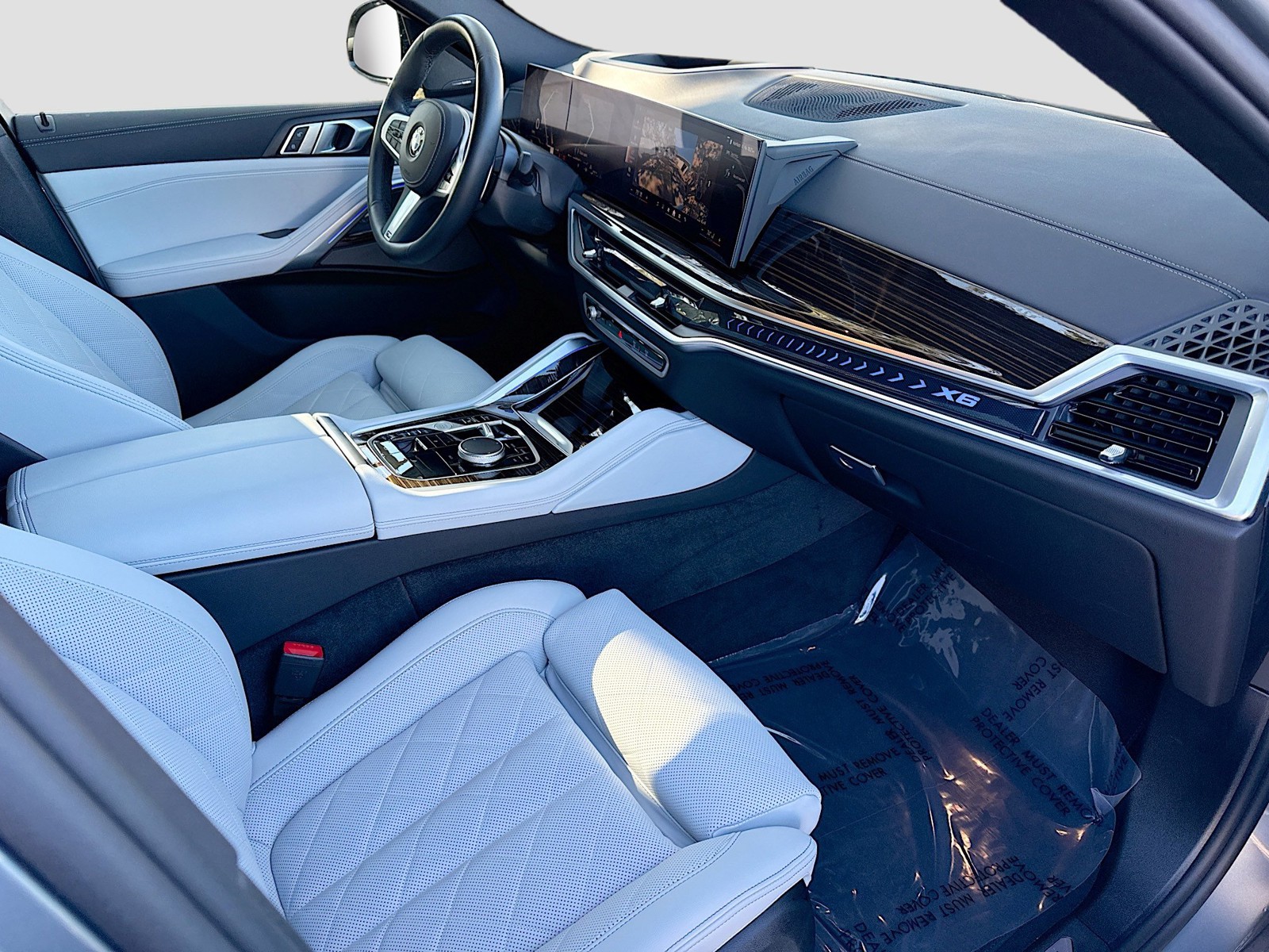 2025 BMW X6 - Photo 14