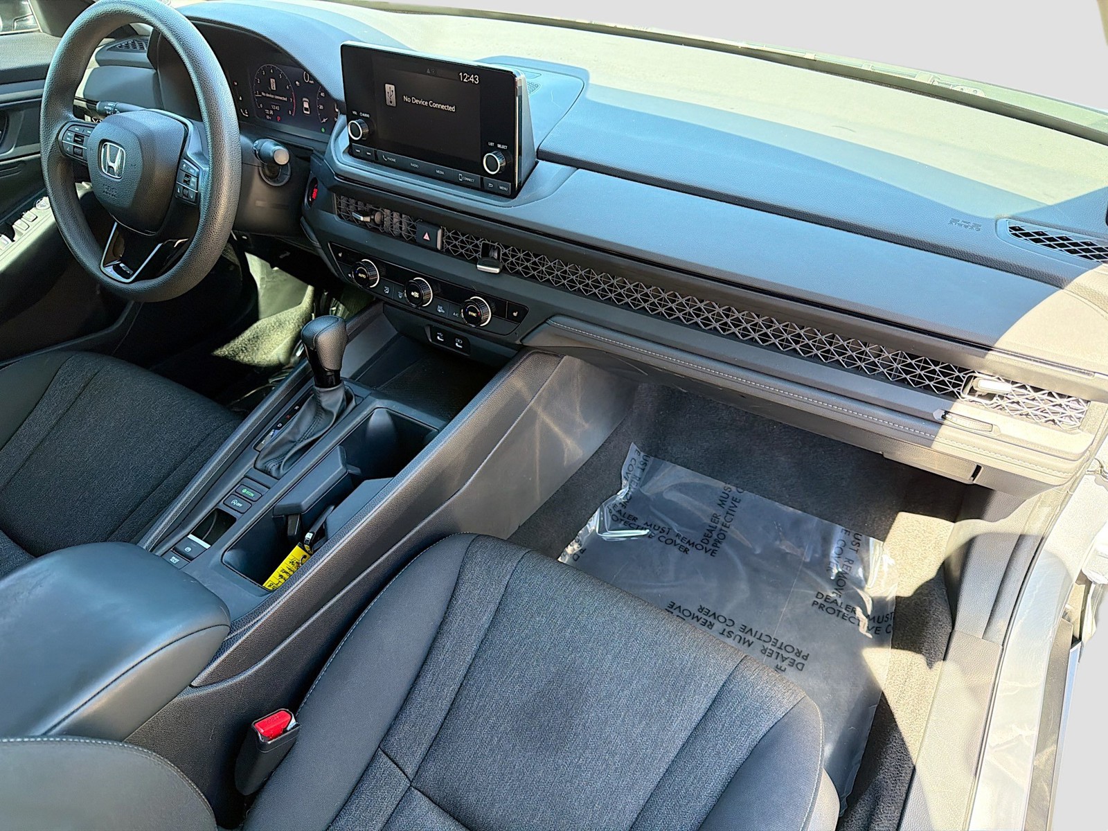 2023 Honda Accord Sedan - Photo 13