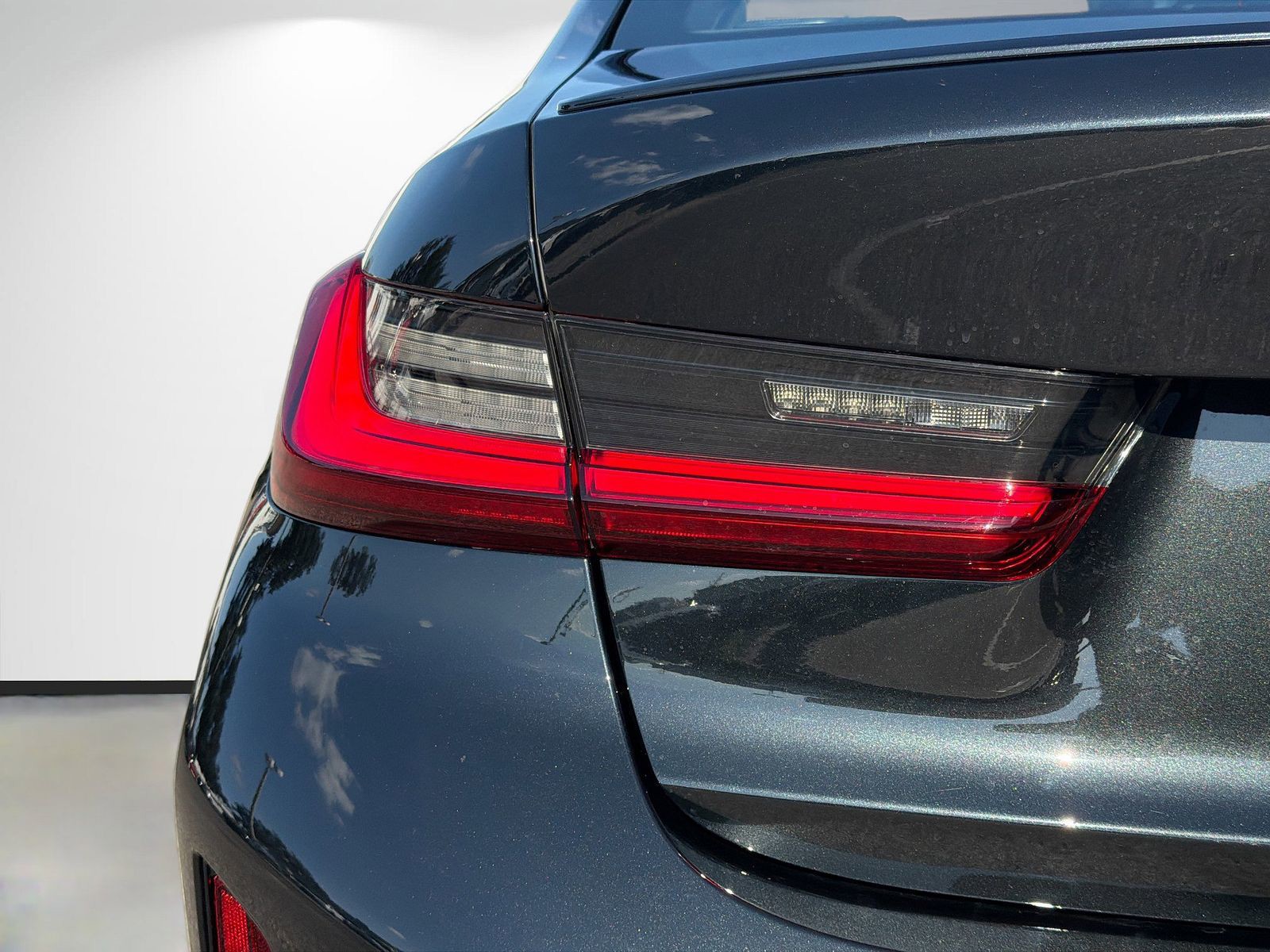 2026 BMW 3 Series - Photo 10