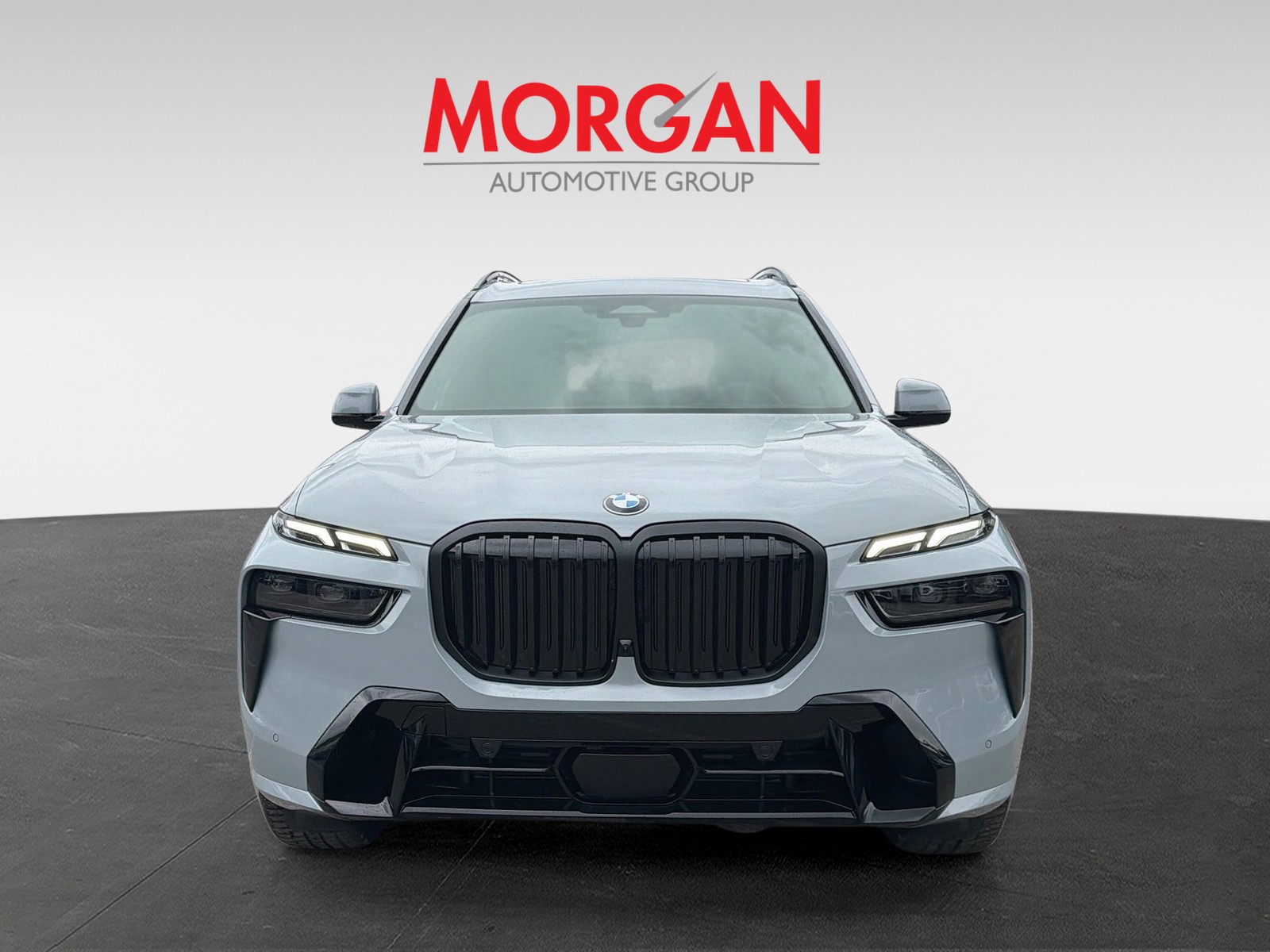 2026 BMW X7 - Photo 3