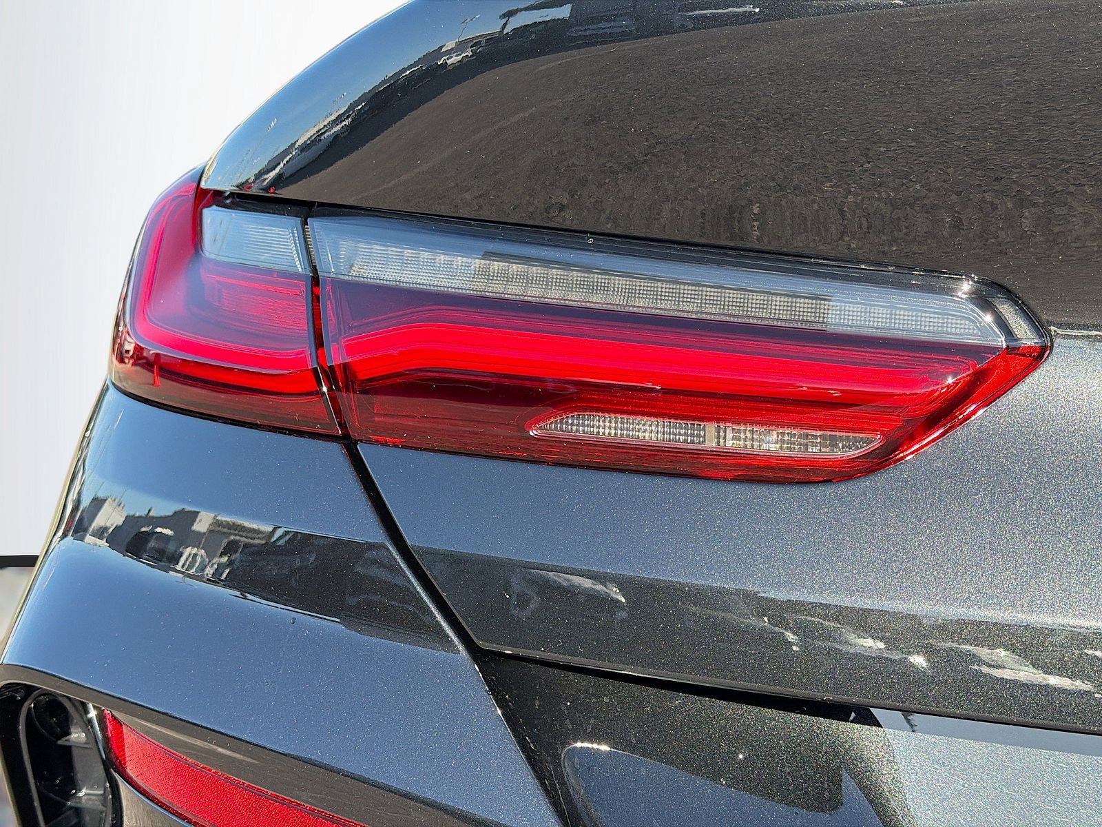 2026 BMW 8 Series - Photo 10