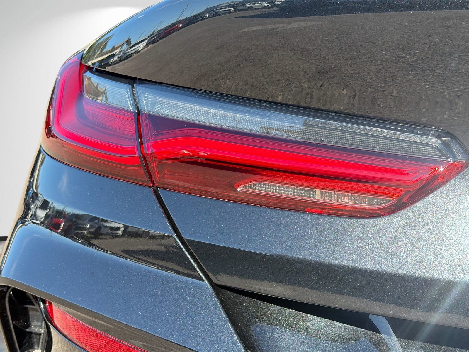 2026 BMW 8 Series - Photo 10
