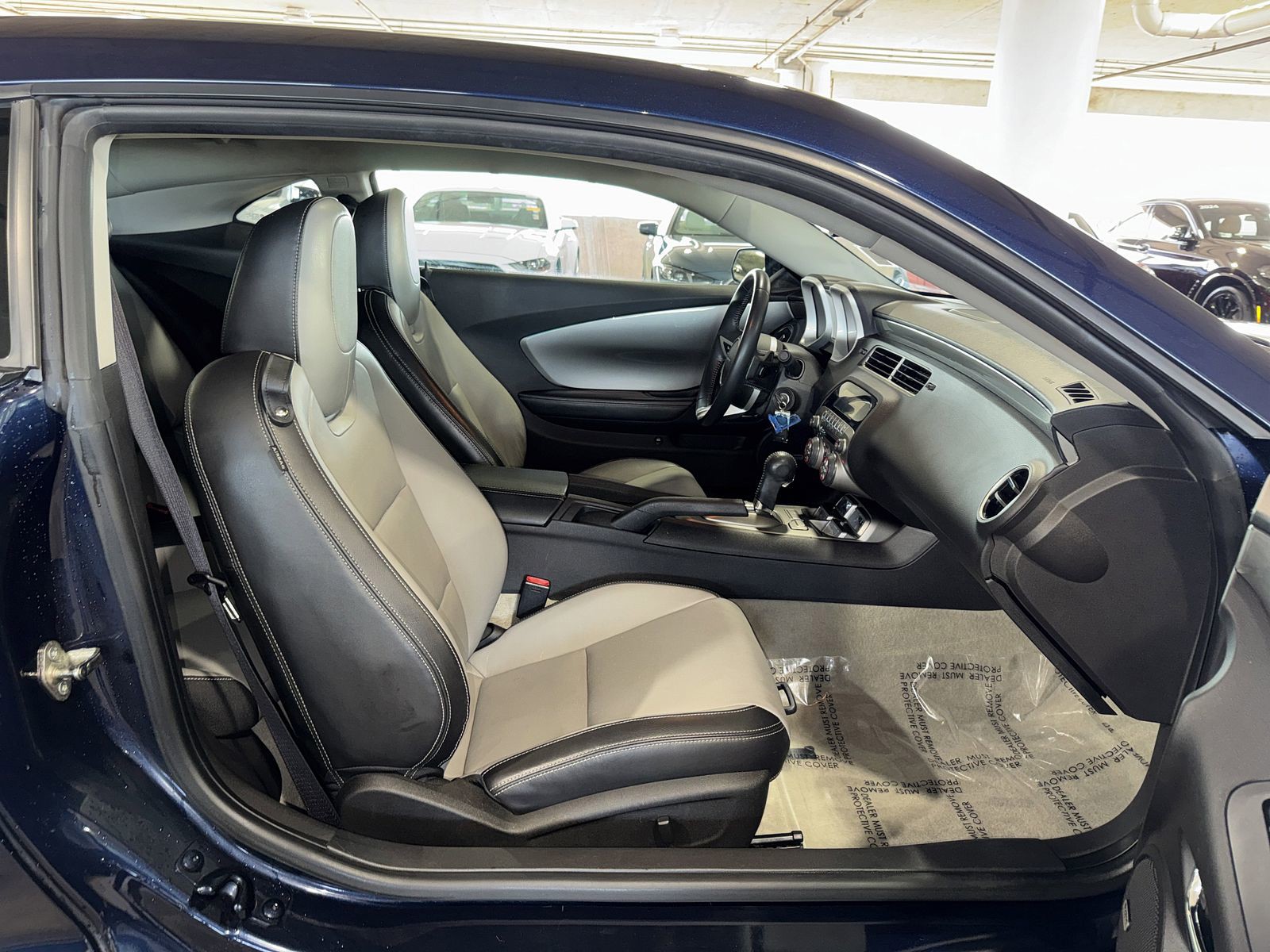 2010 Chevrolet Camaro - Photo 11