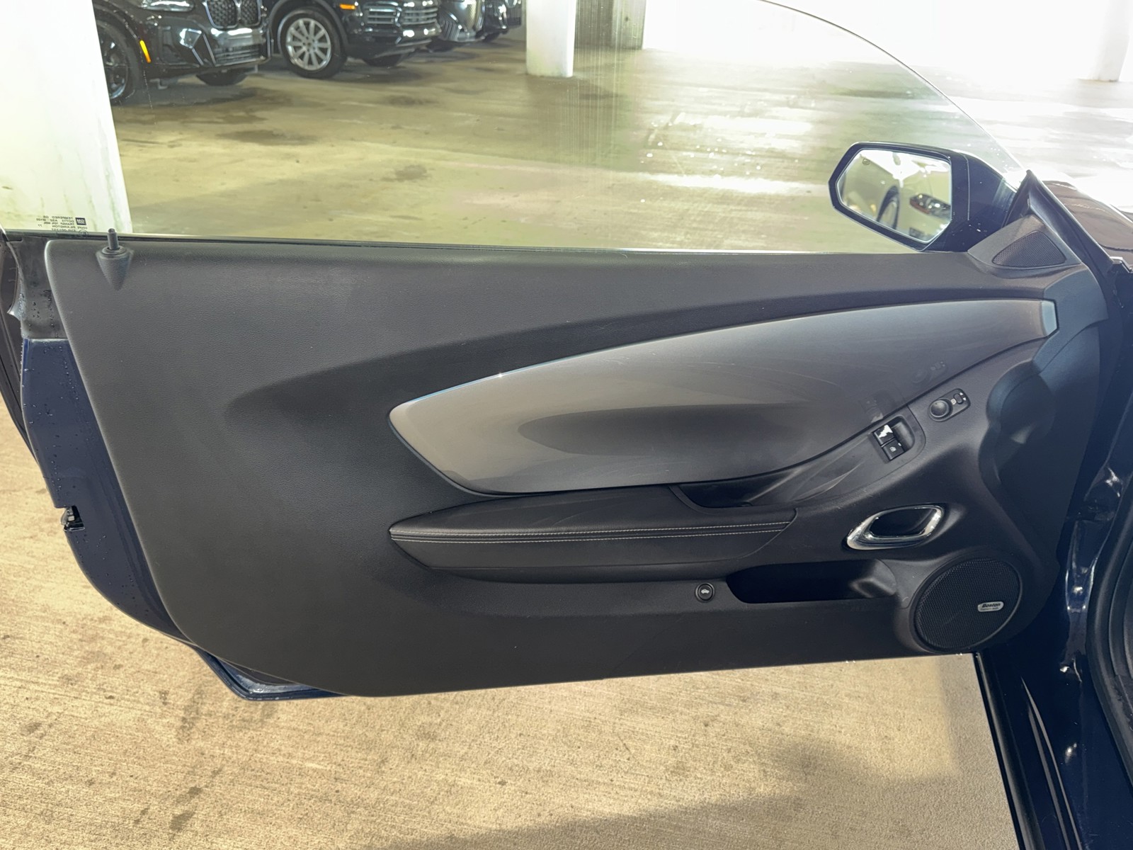 2010 Chevrolet Camaro - Photo 13