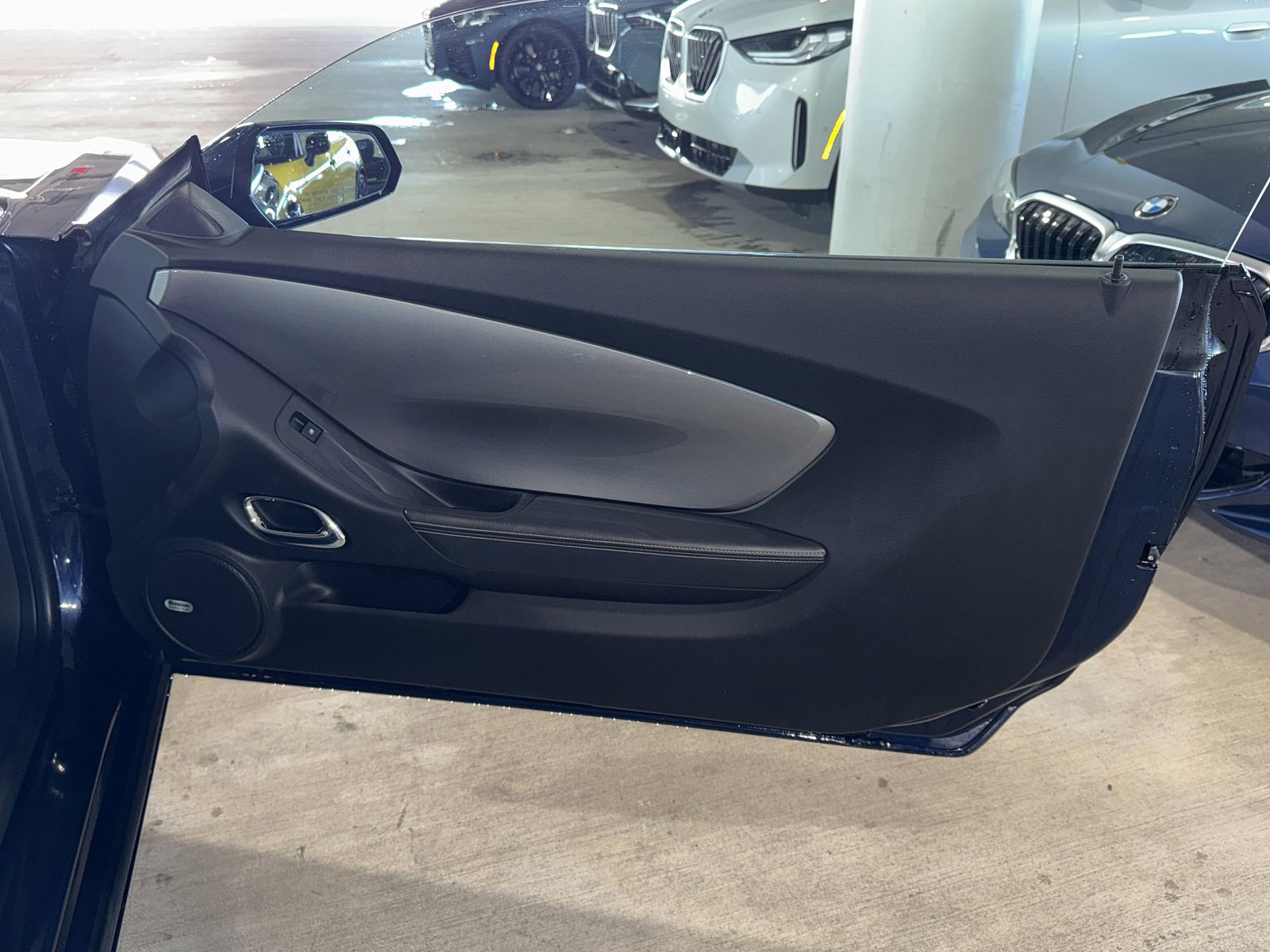 2010 Chevrolet Camaro - Photo 10