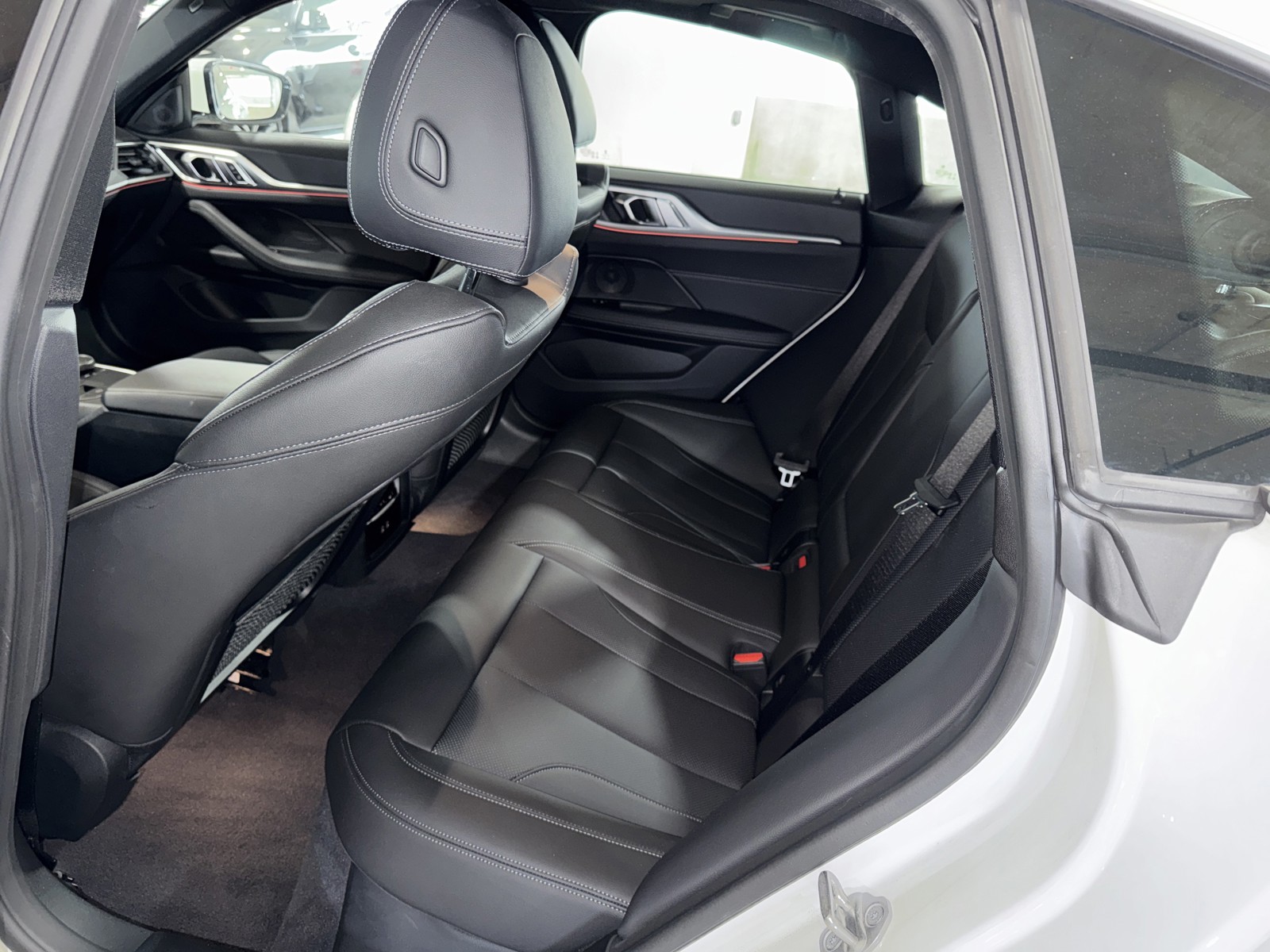 2023 BMW 4 Series - Photo 15
