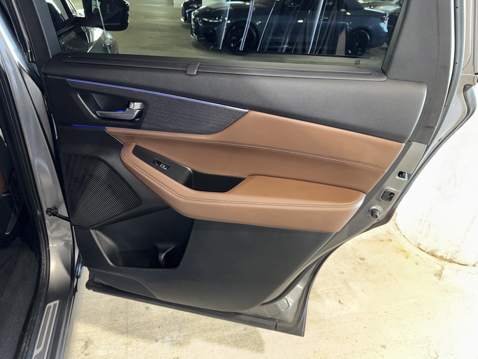 2022 Acura MDX - Photo 11