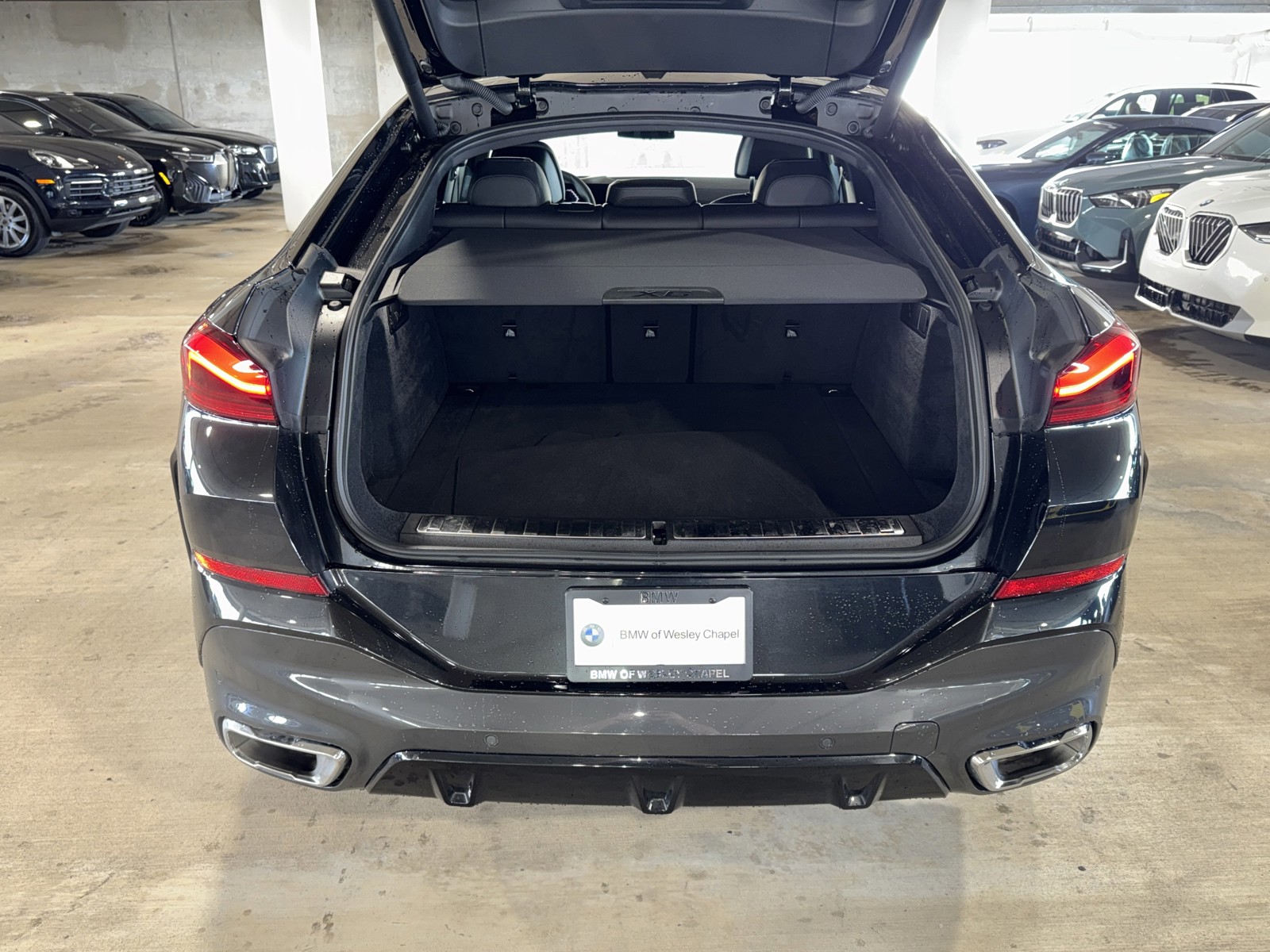 2025 BMW X6 - Photo 13