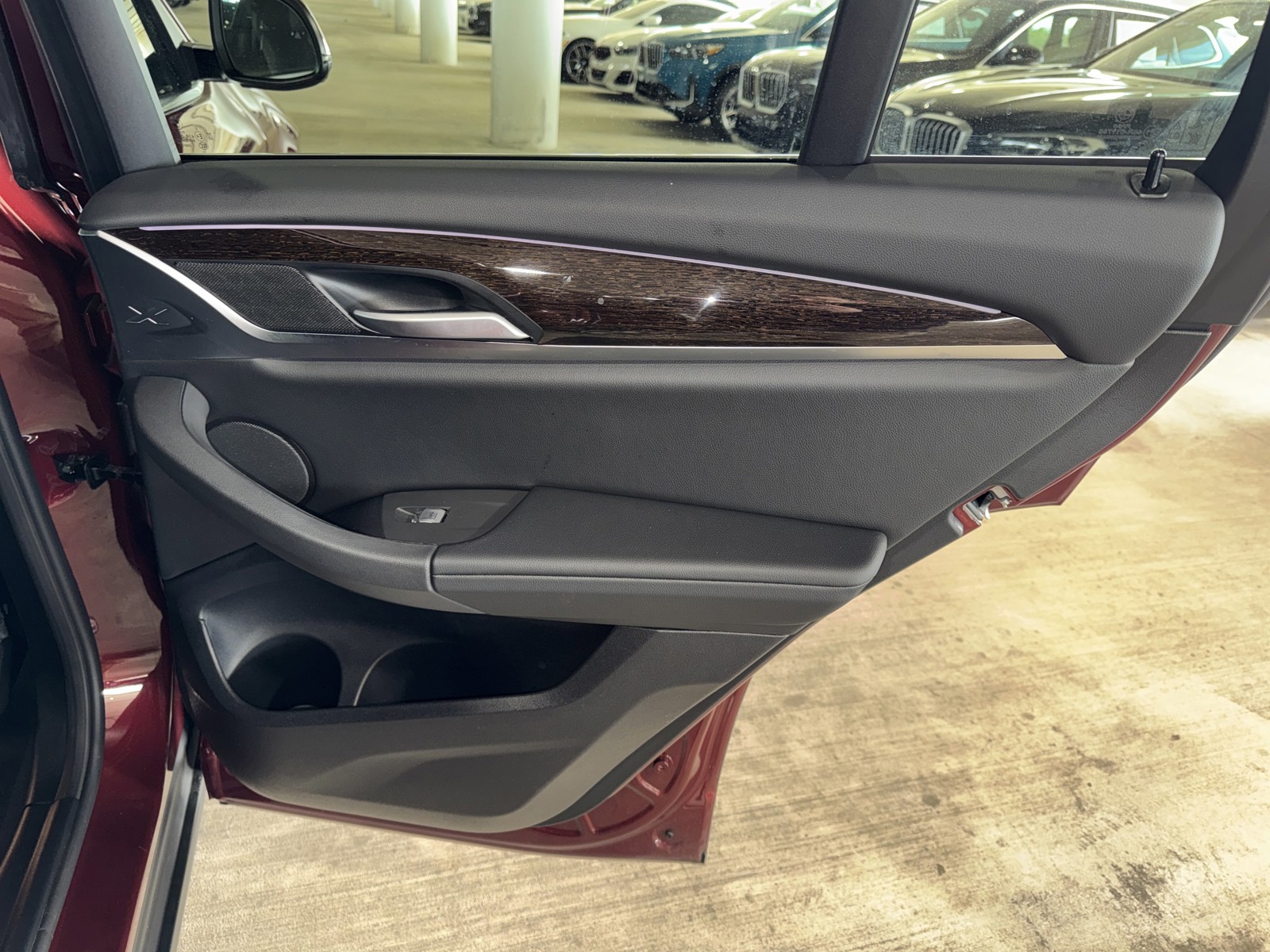 2025 BMW X4 - Photo 12