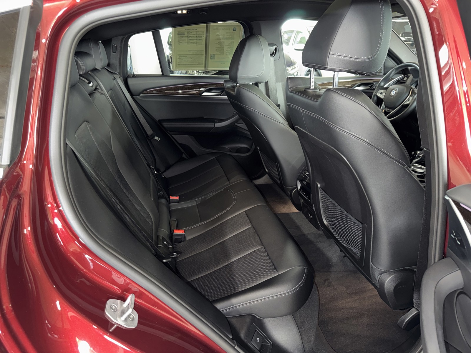 2025 BMW X4 - Photo 13