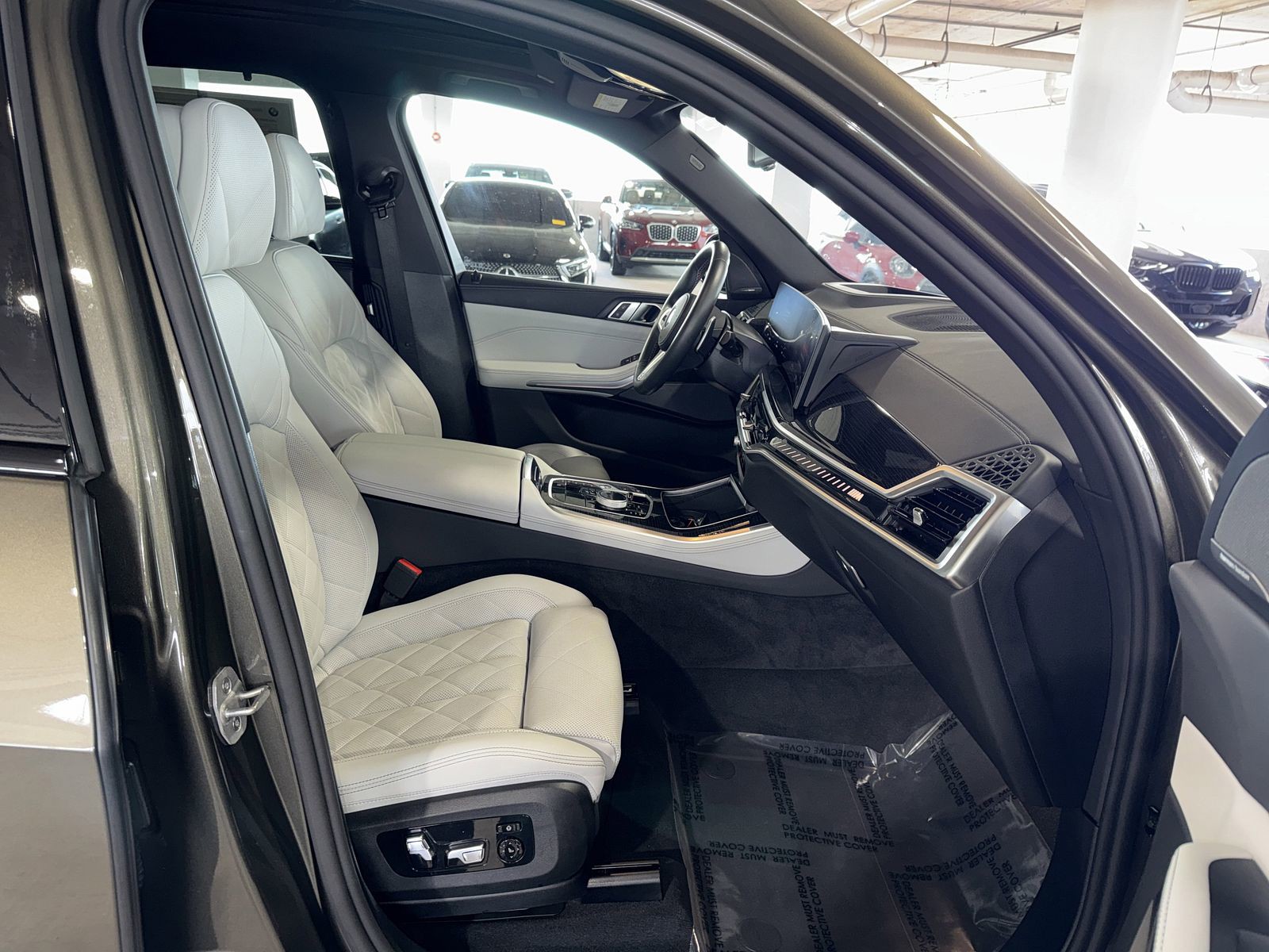 2025 BMW X5 - Photo 10