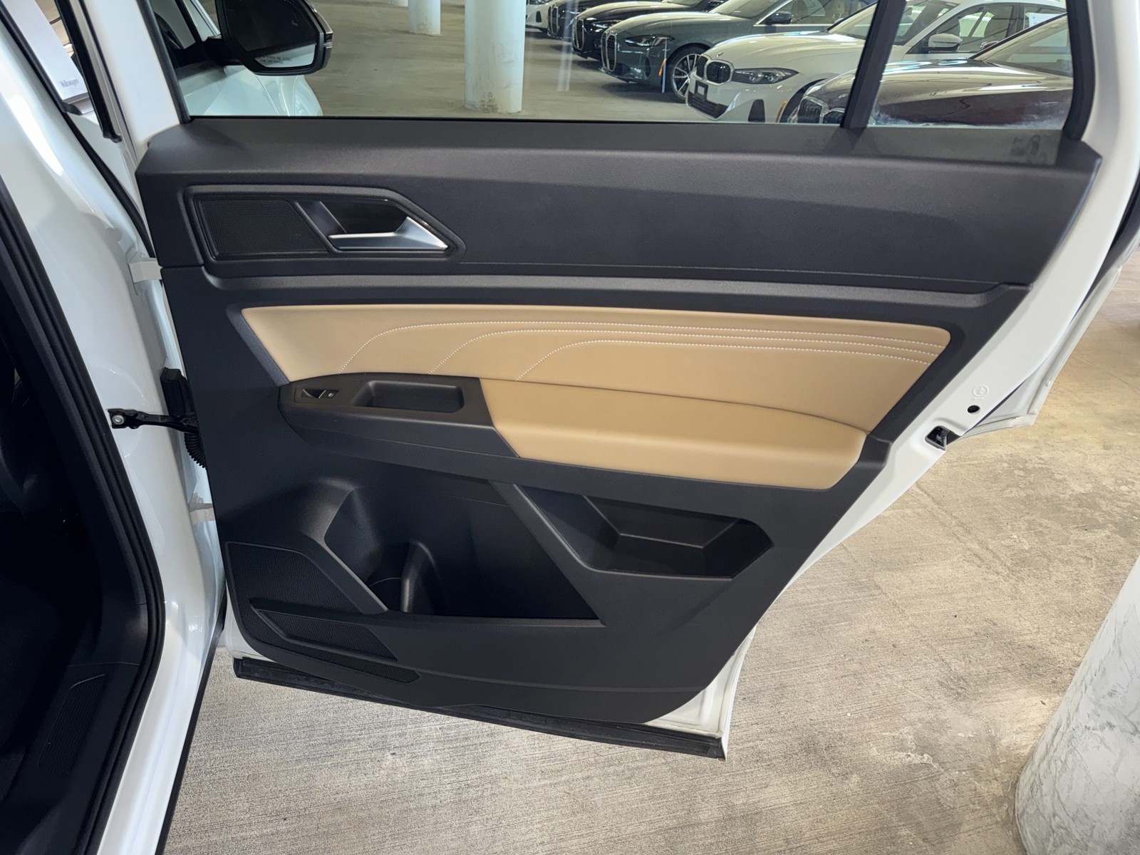 2023 Volkswagen Atlas Cross Sport - Photo 11