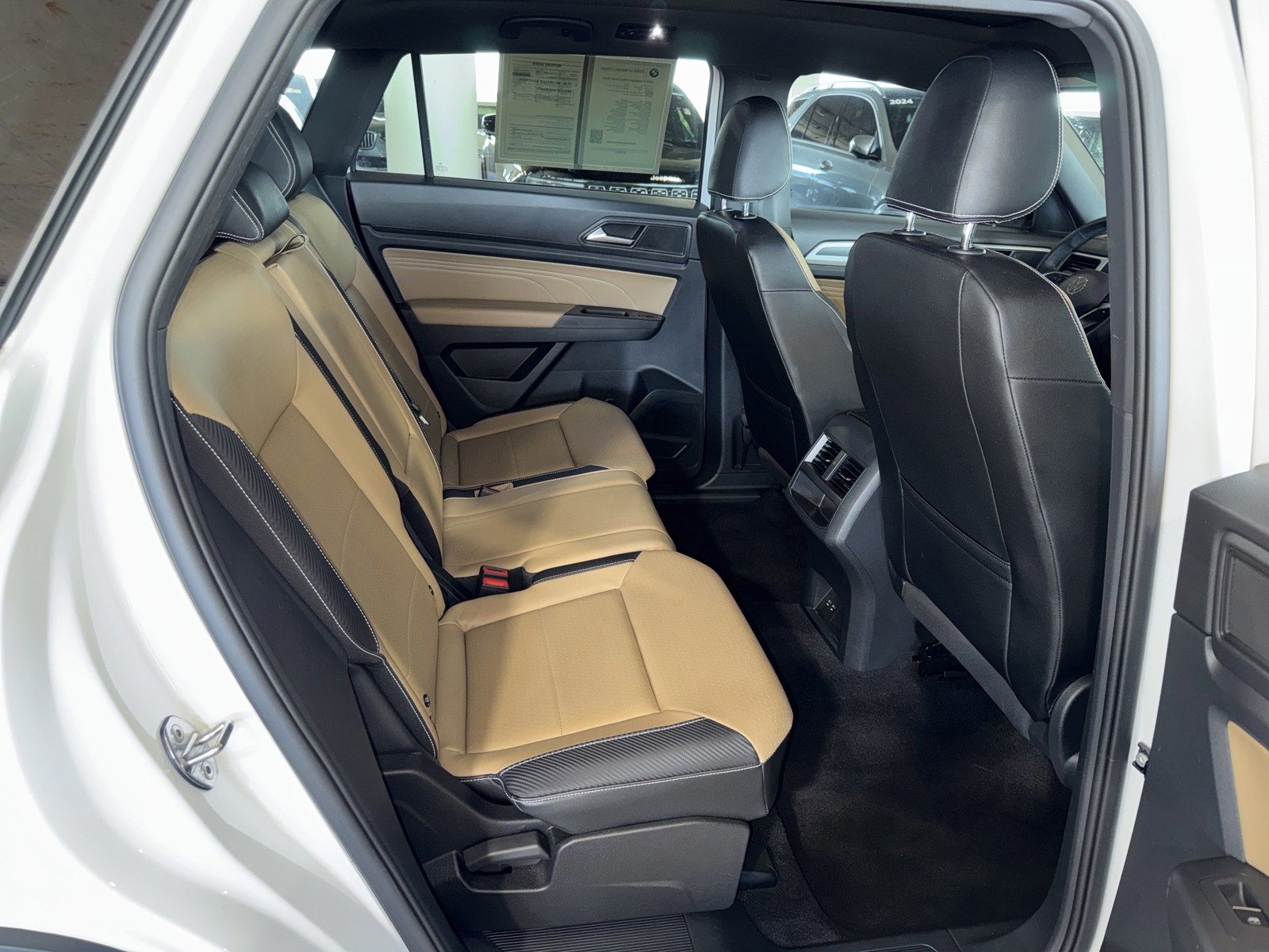 2023 Volkswagen Atlas Cross Sport - Photo 12