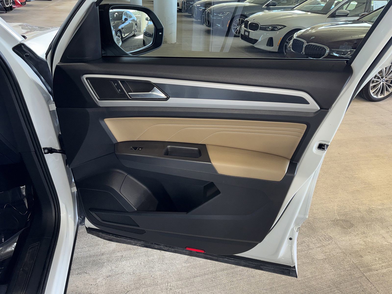 2023 Volkswagen Atlas Cross Sport - Photo 9