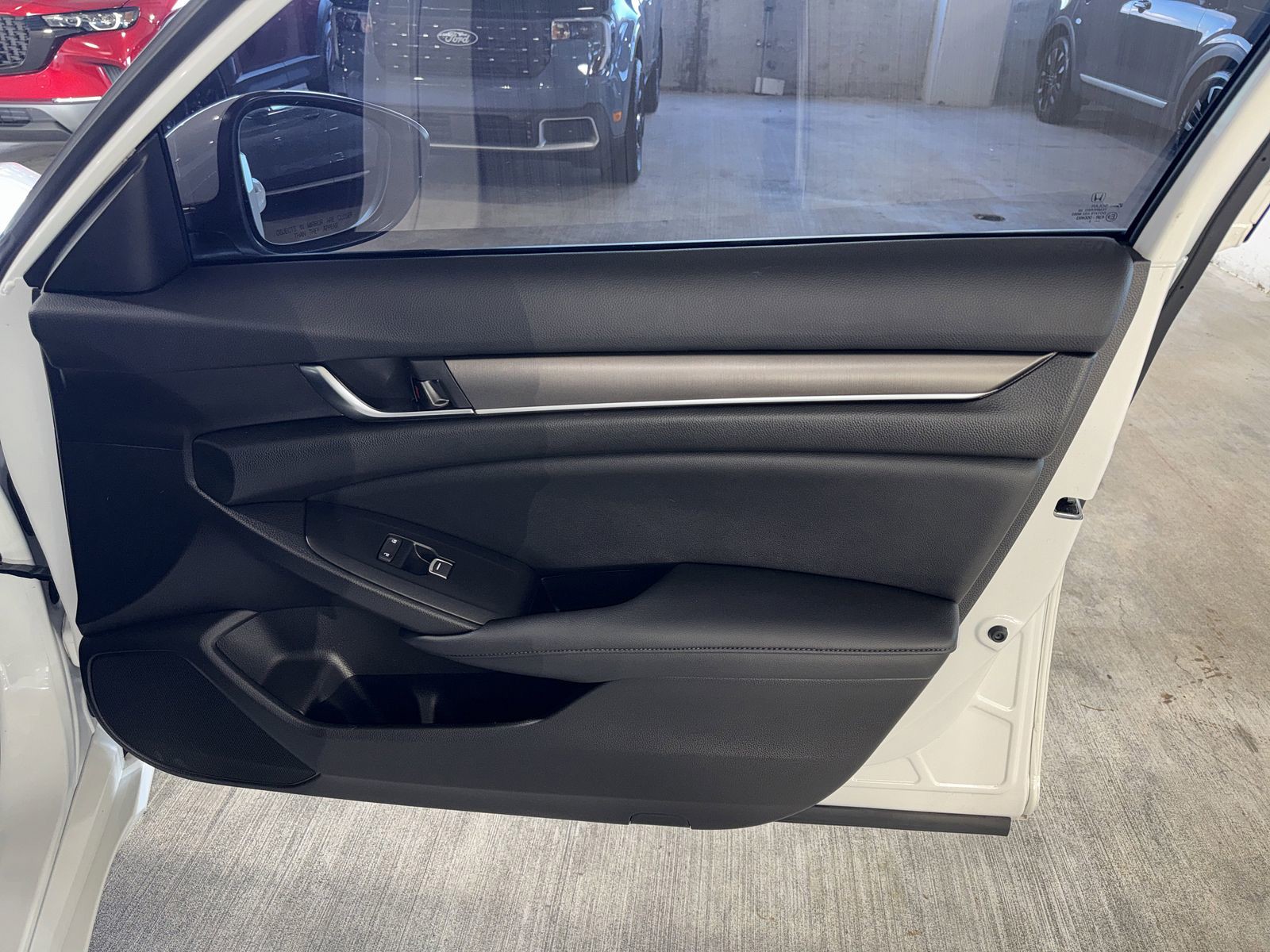 2021 Honda Accord - Photo 9