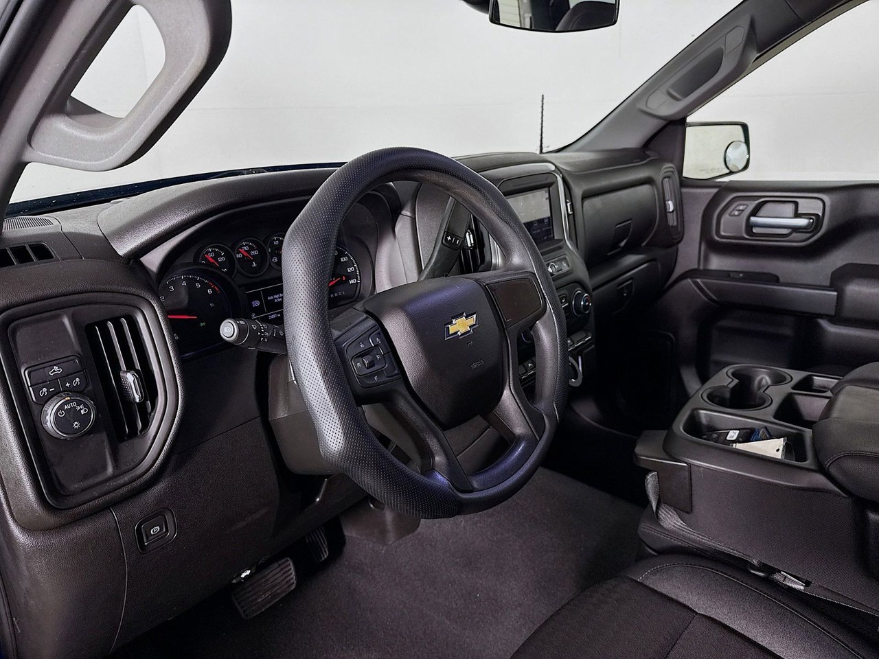 2024 Chevrolet Silverado 1500 - Photo 7