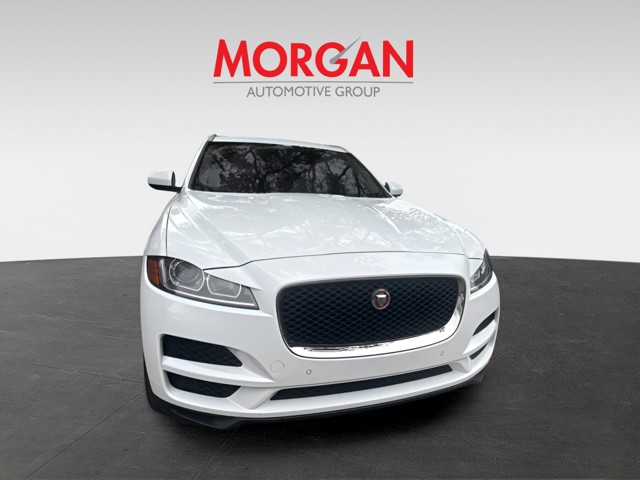 2020 Jaguar F-PACE - Photo 2