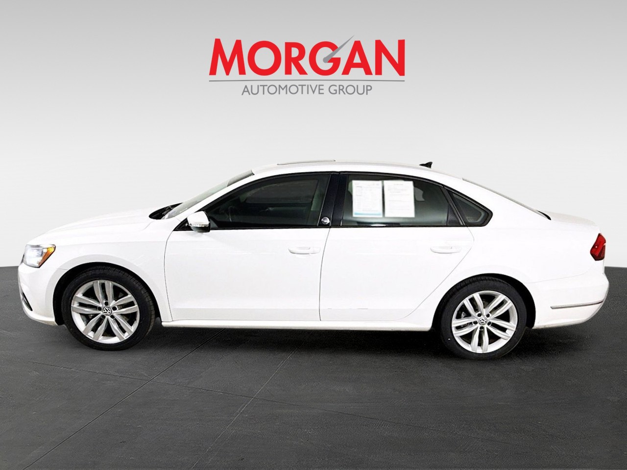 2019 Volkswagen Passat - Photo 5