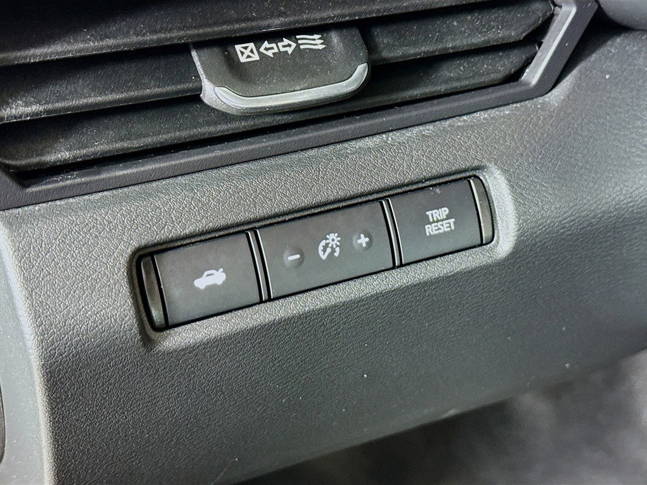 2023 Nissan Altima - Photo 8