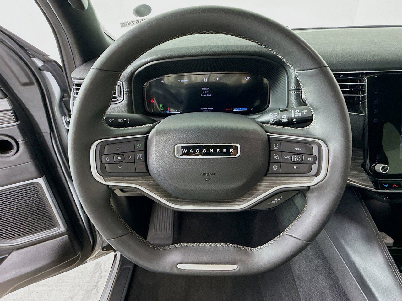 2024 Jeep Wagoneer - Photo 9