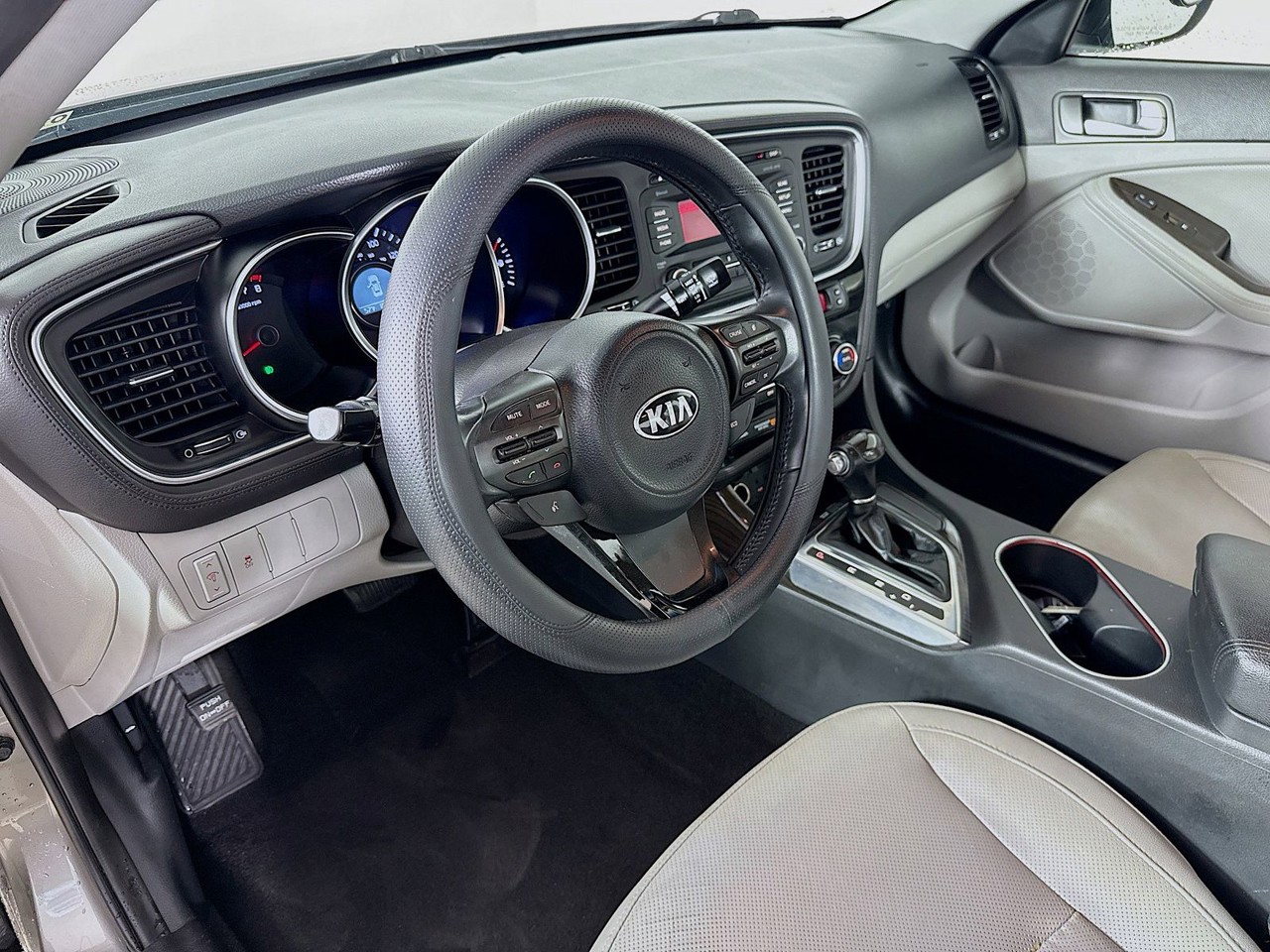 2014 Kia Optima - Photo 7