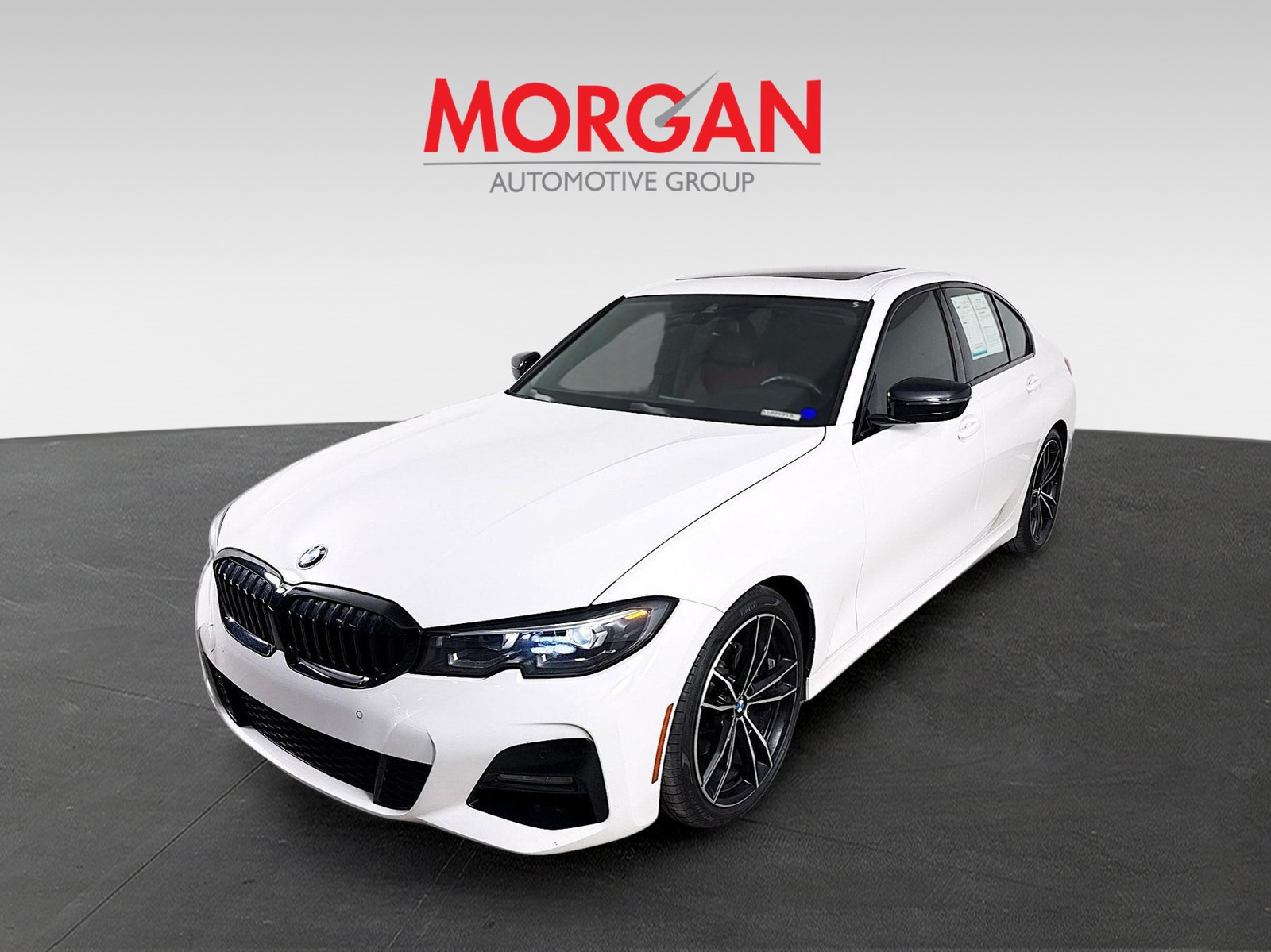2022 BMW 3 Series - Photo 2
