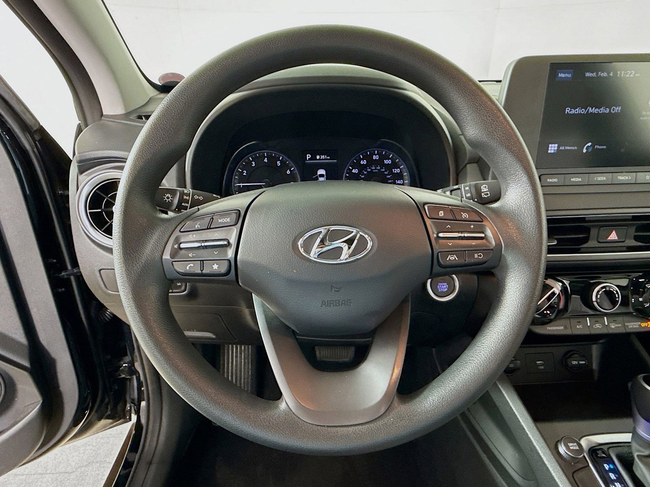 2023 Hyundai Kona - Photo 9