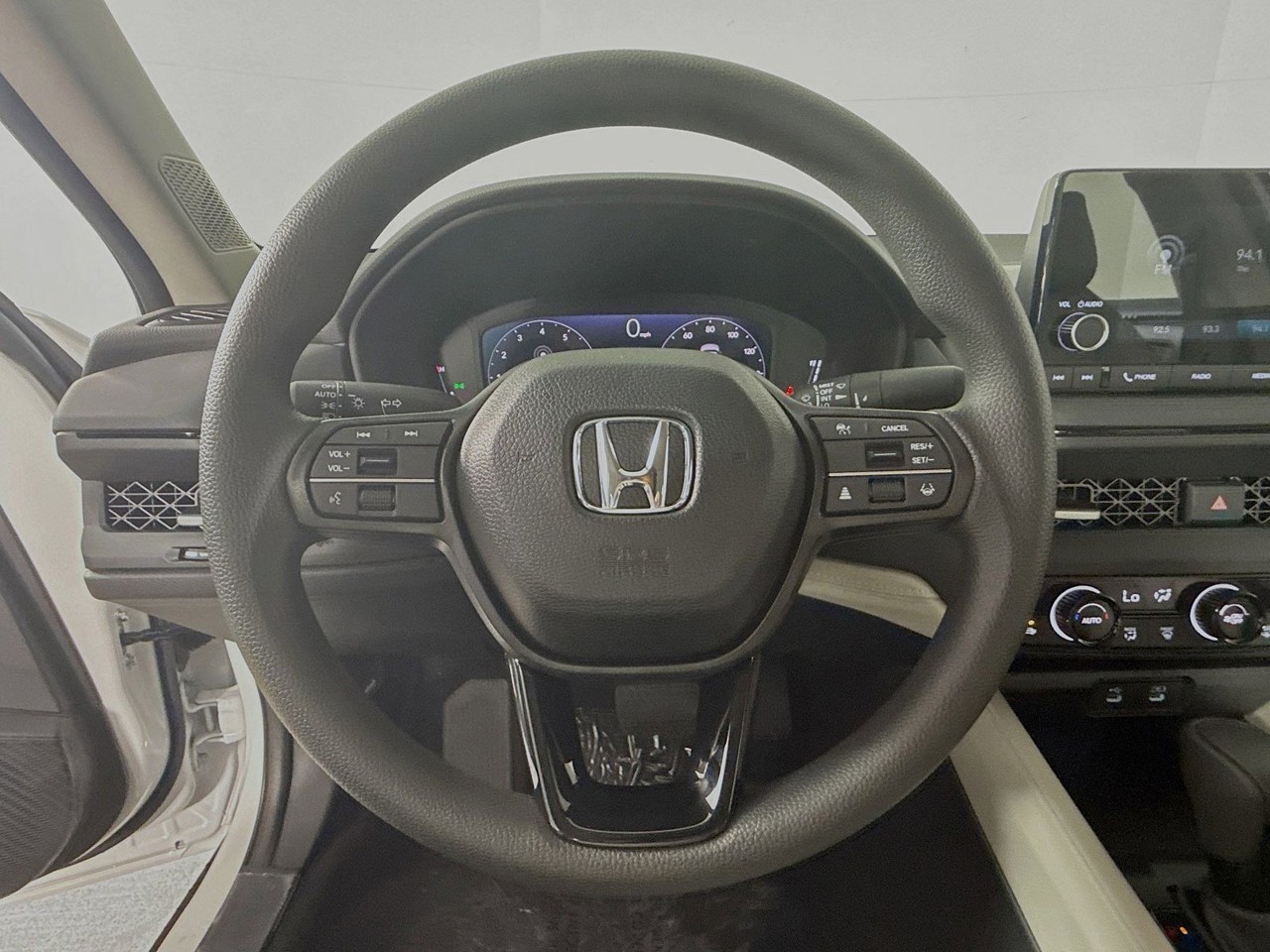 2025 Honda Accord Sedan - Photo 8