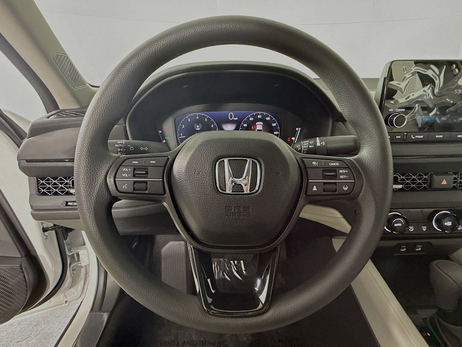 2025 Honda Accord Sedan - Photo 8