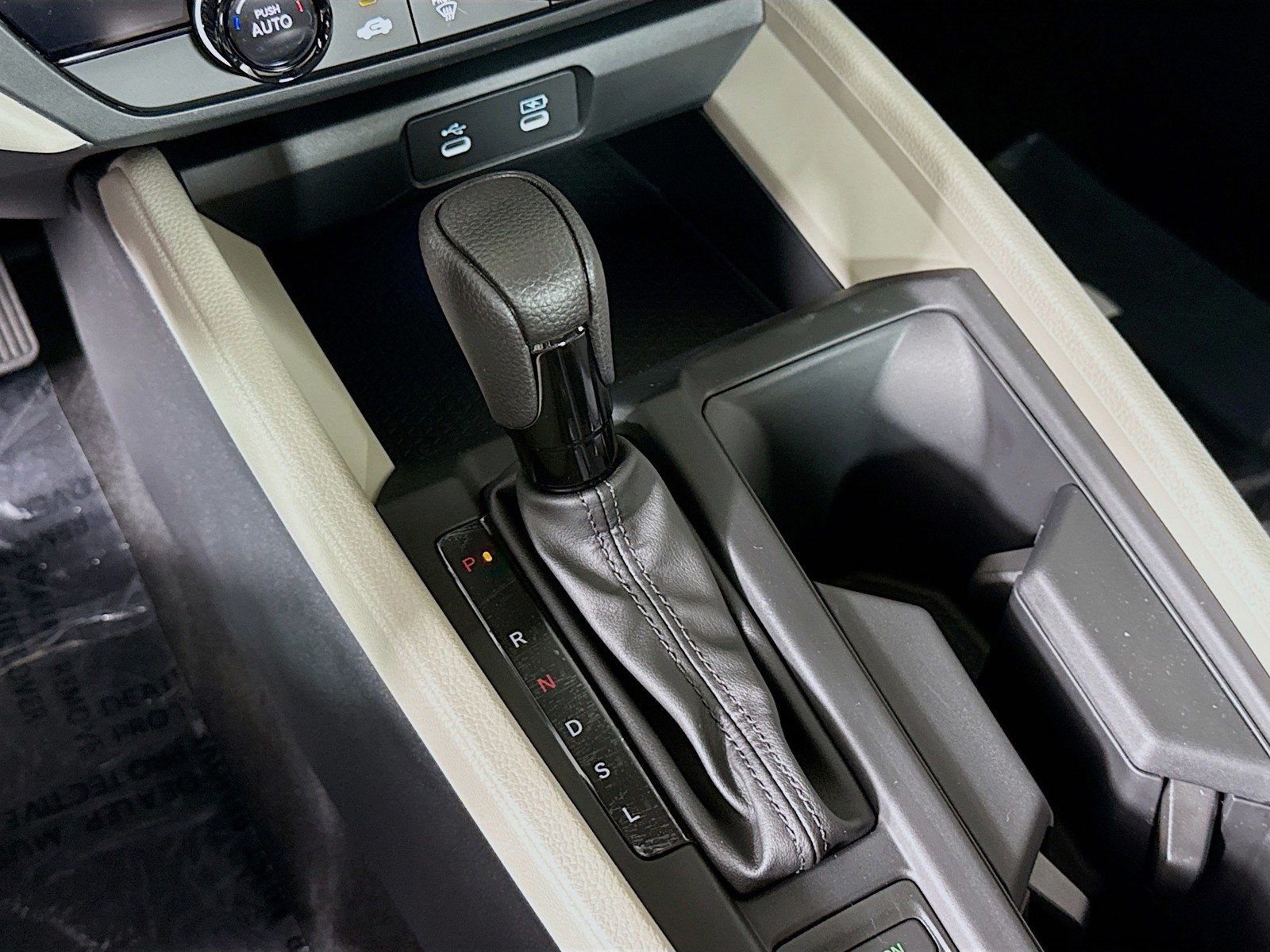2025 Honda Accord Sedan - Photo 14