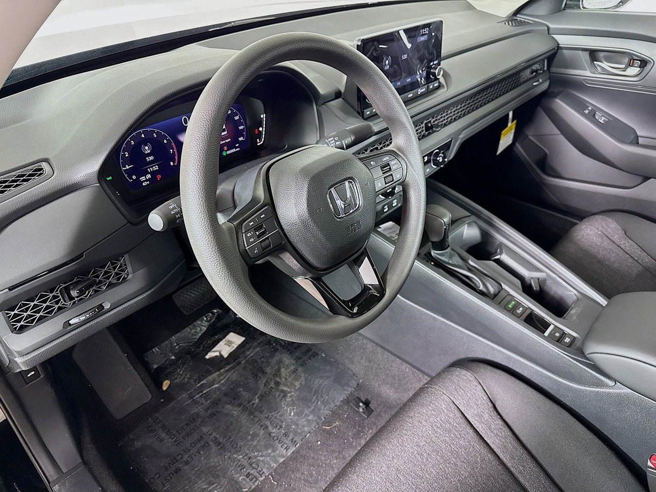 2025 Honda Accord Sedan - Photo 7