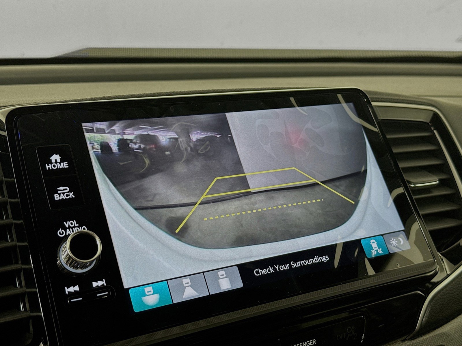 2026 Honda Ridgeline - Photo 12