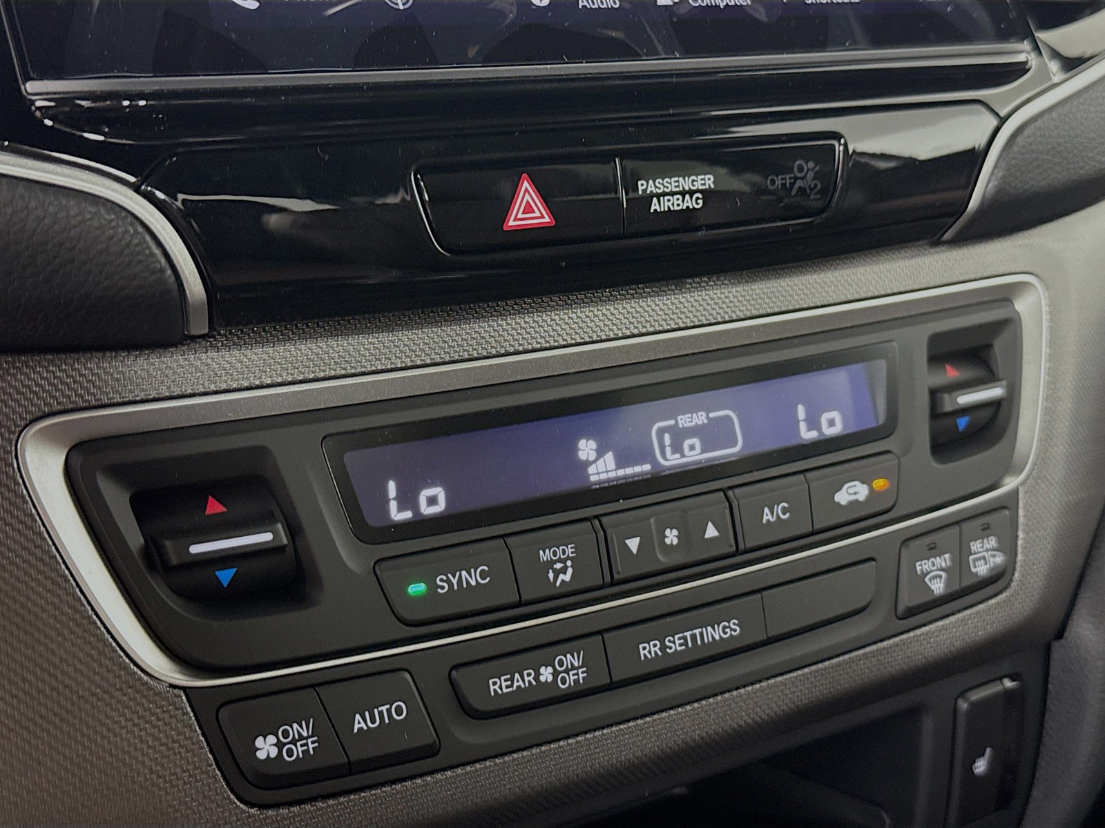 2026 Honda Ridgeline - Photo 14